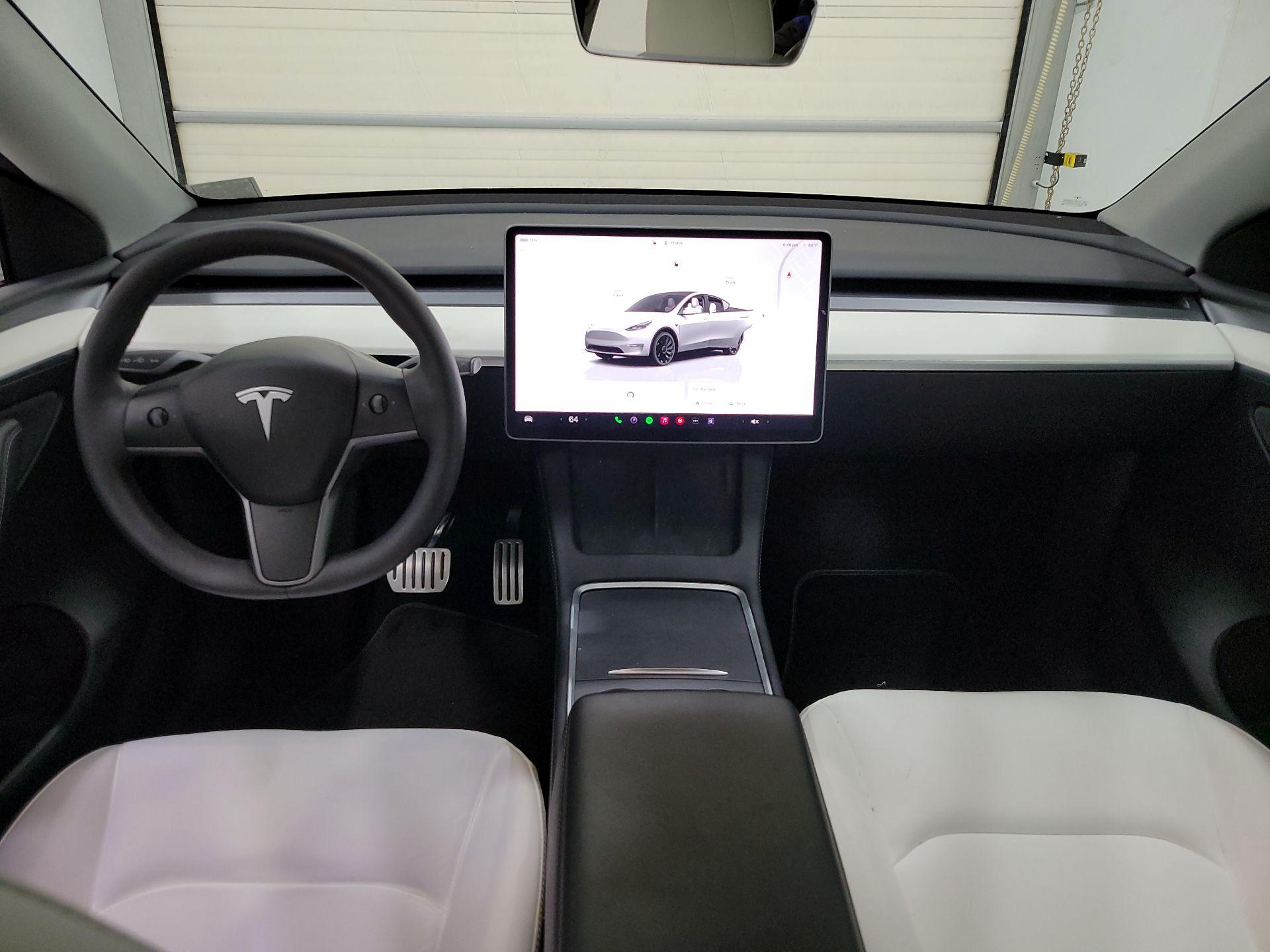 Thumbnail: 2023 Tesla Model Y - 9