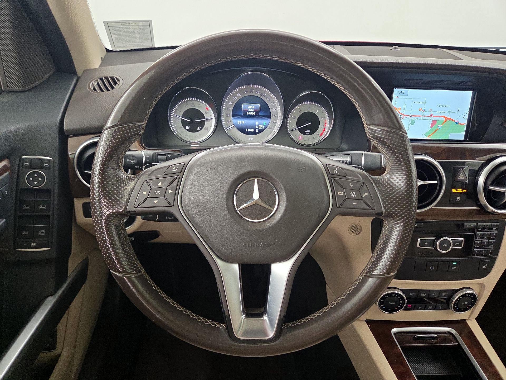 Thumbnail: 2015 Mercedes-Benz GLK - 10