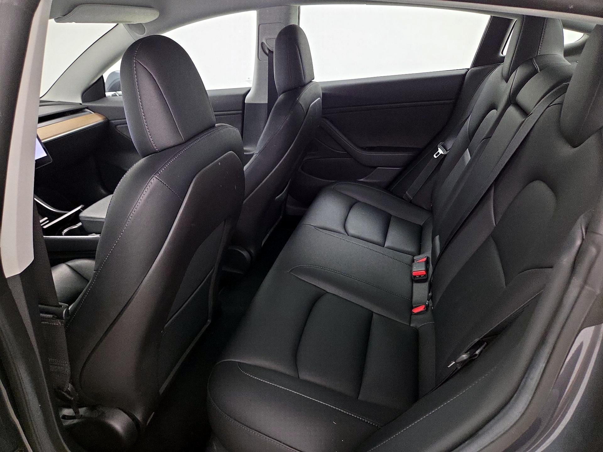Thumbnail: 2019 Tesla Model 3 - 18