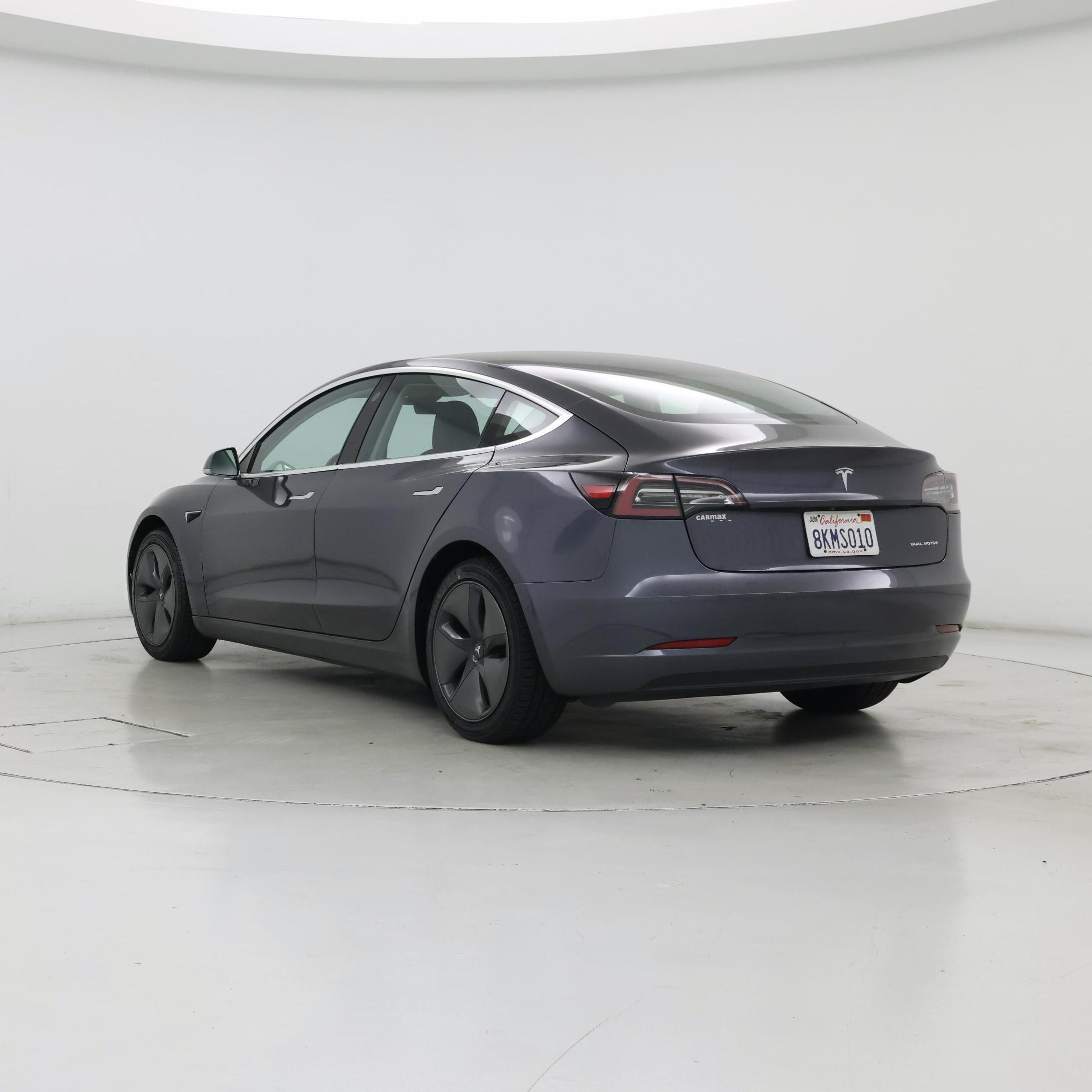 Thumbnail: 2019 Tesla Model 3 - 2