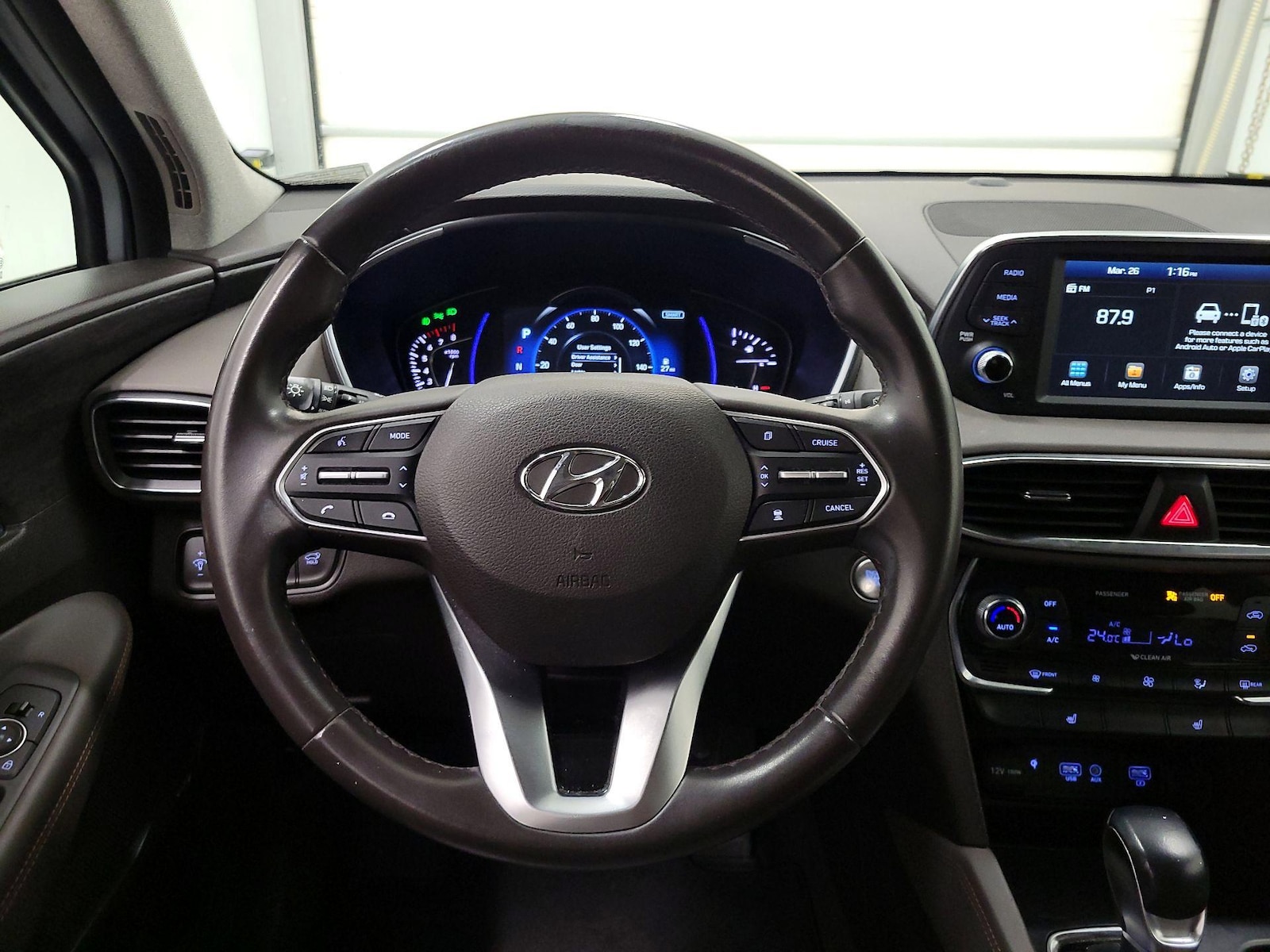 2020 Hyundai Santa Fe SEL - Photo 11