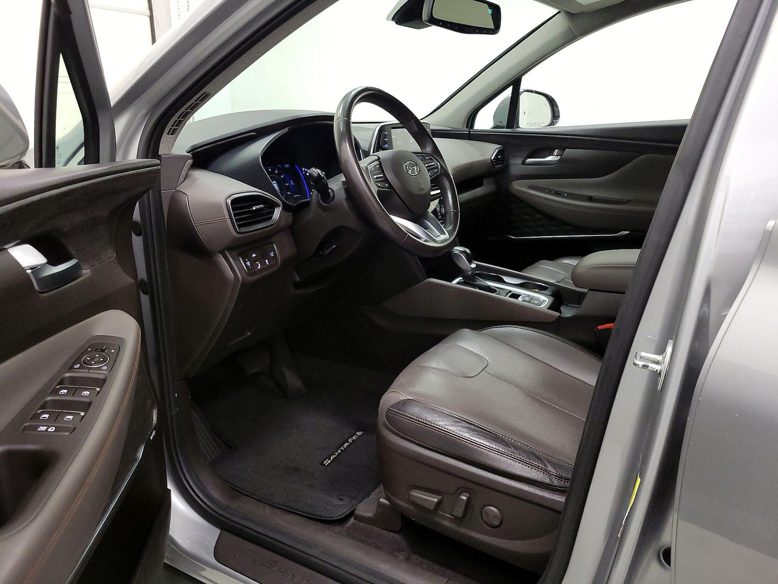 2020 Hyundai Santa Fe SEL - Photo 12