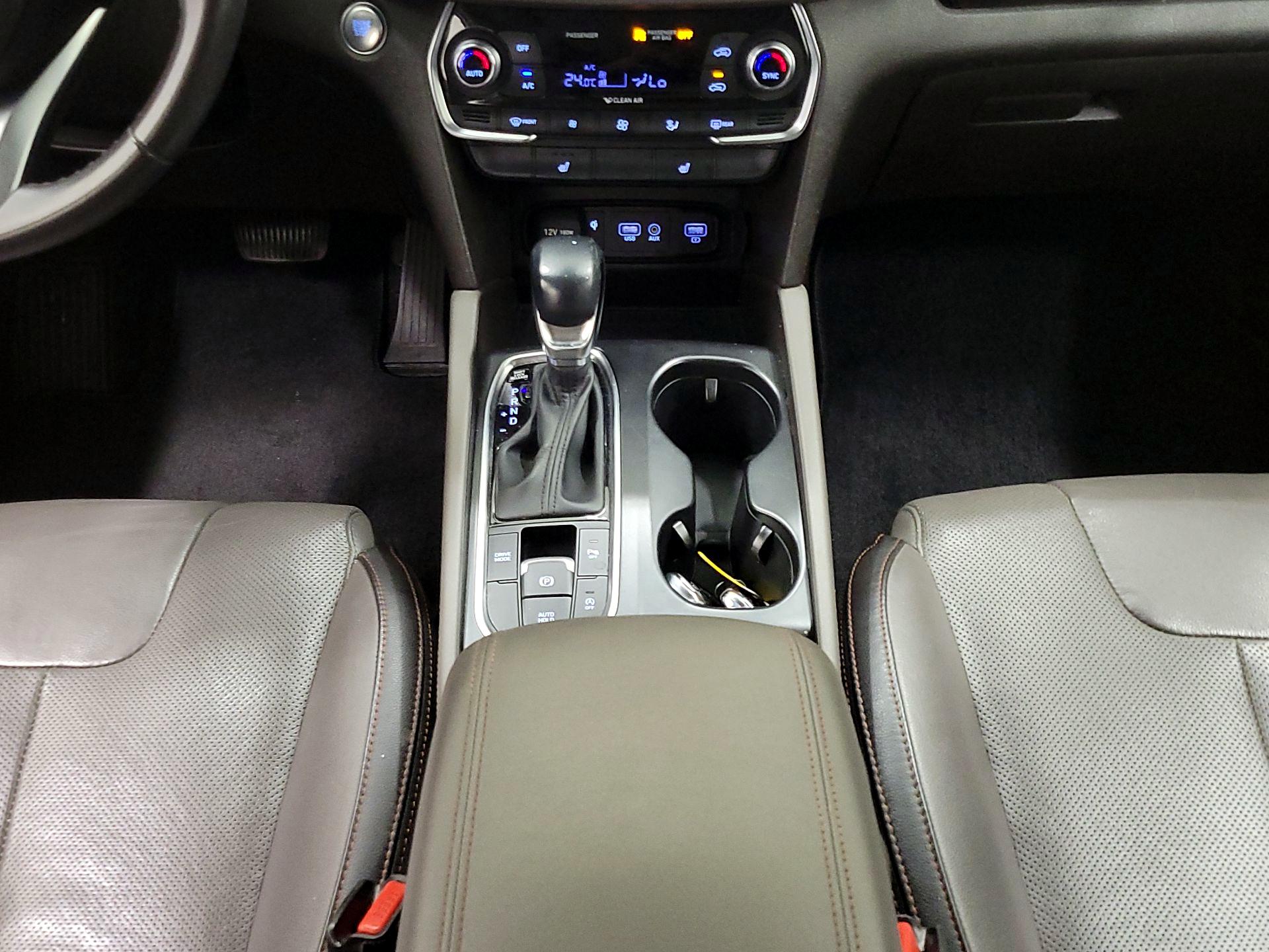 Thumbnail: 2020 Hyundai Santa Fe - 17