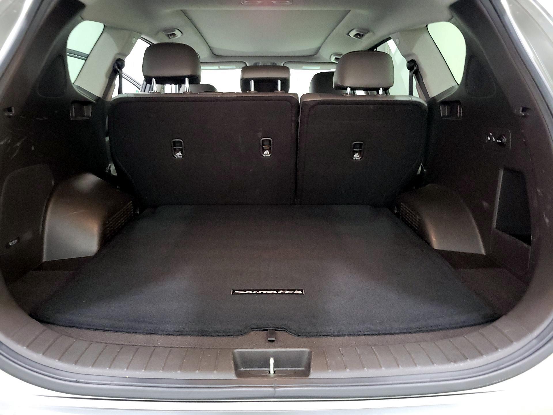 Thumbnail: 2020 Hyundai Santa Fe - 20