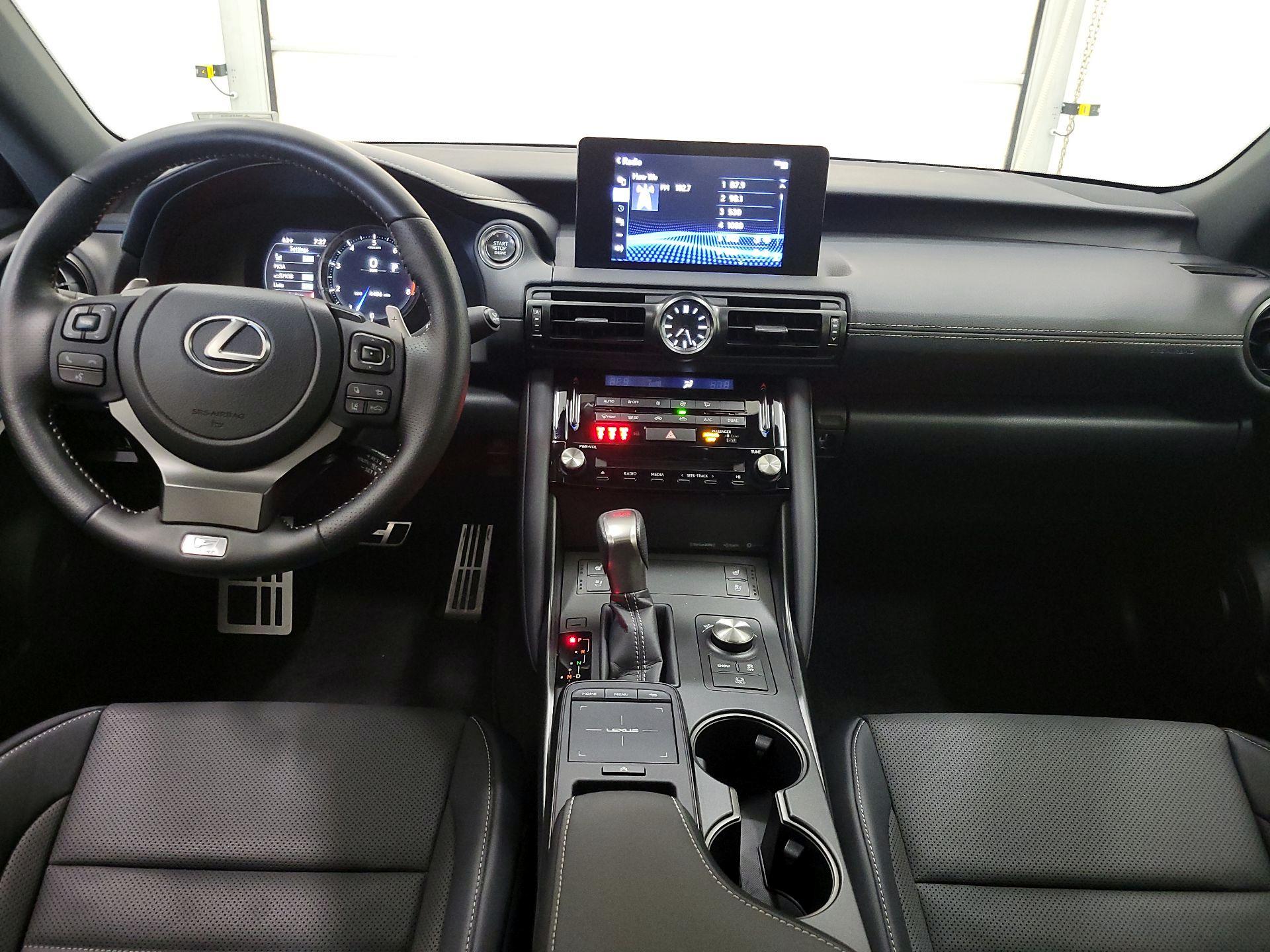 Thumbnail: 2025 Lexus IS - 9