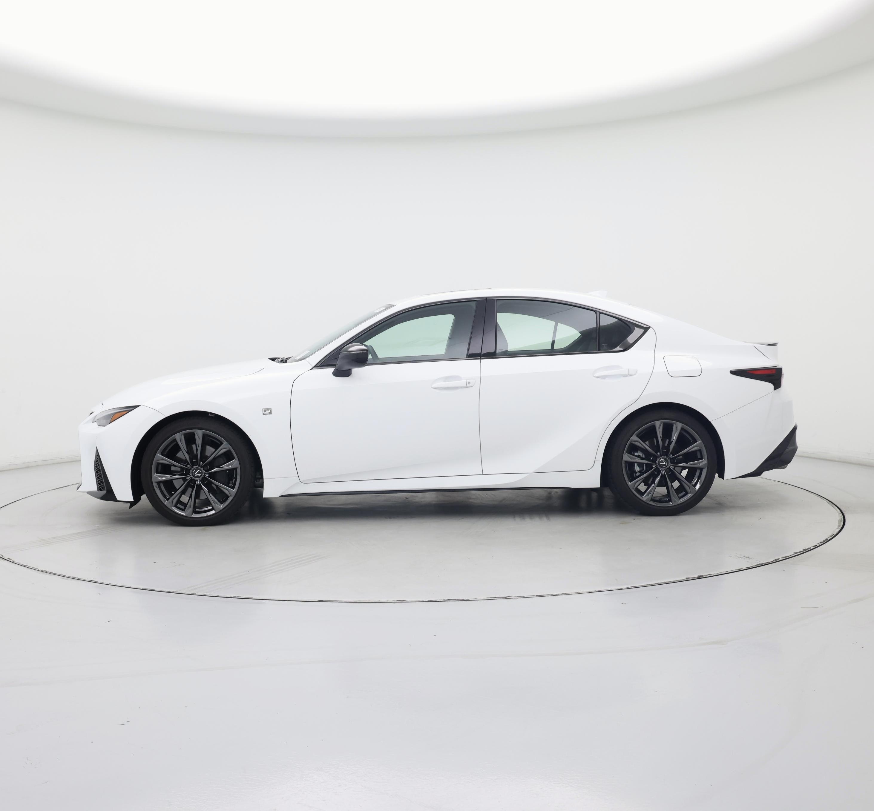 Thumbnail: 2025 Lexus IS - 3