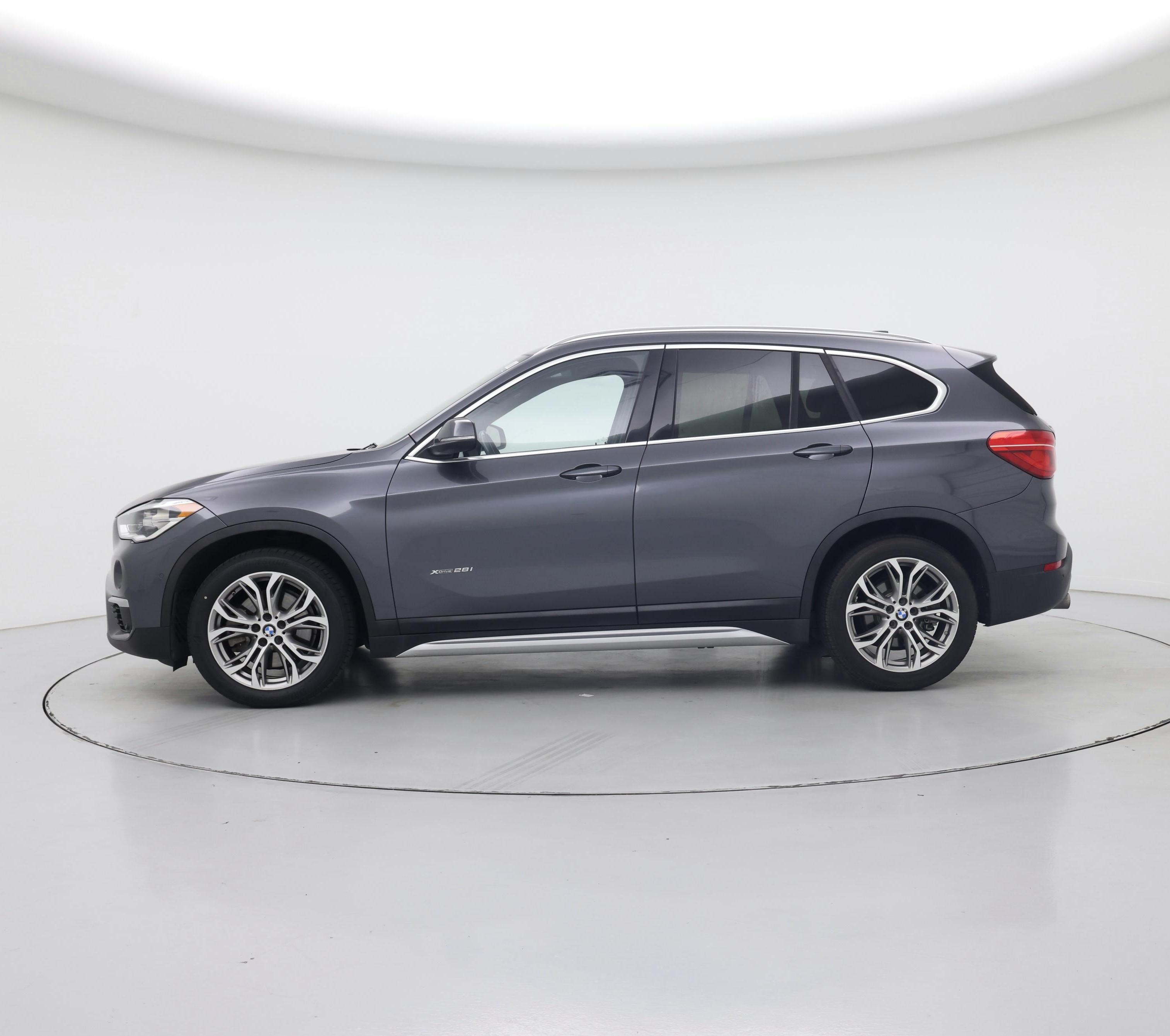 Thumbnail: 2016 BMW X1 - 3