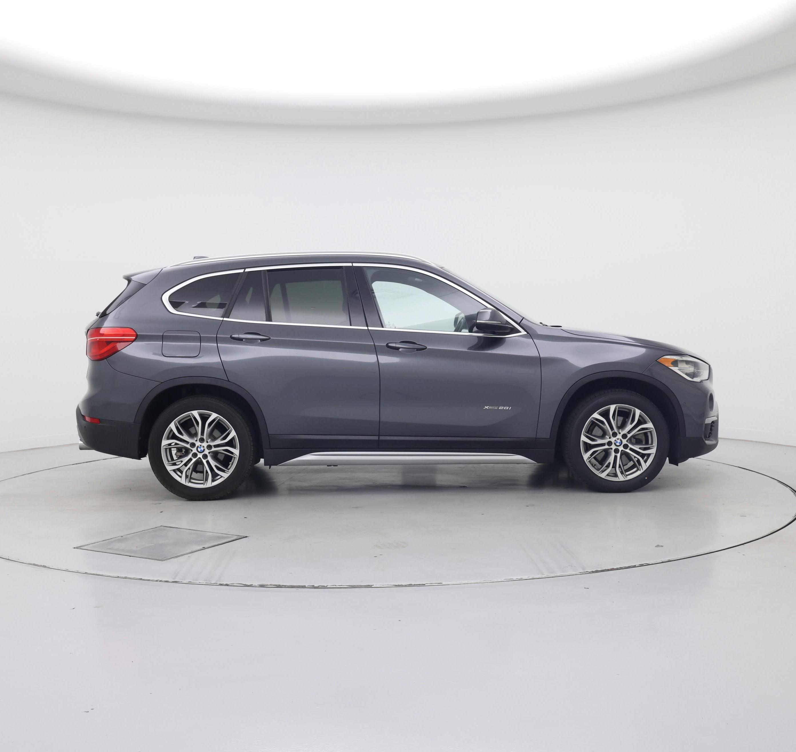 Thumbnail: 2016 BMW X1 - 7