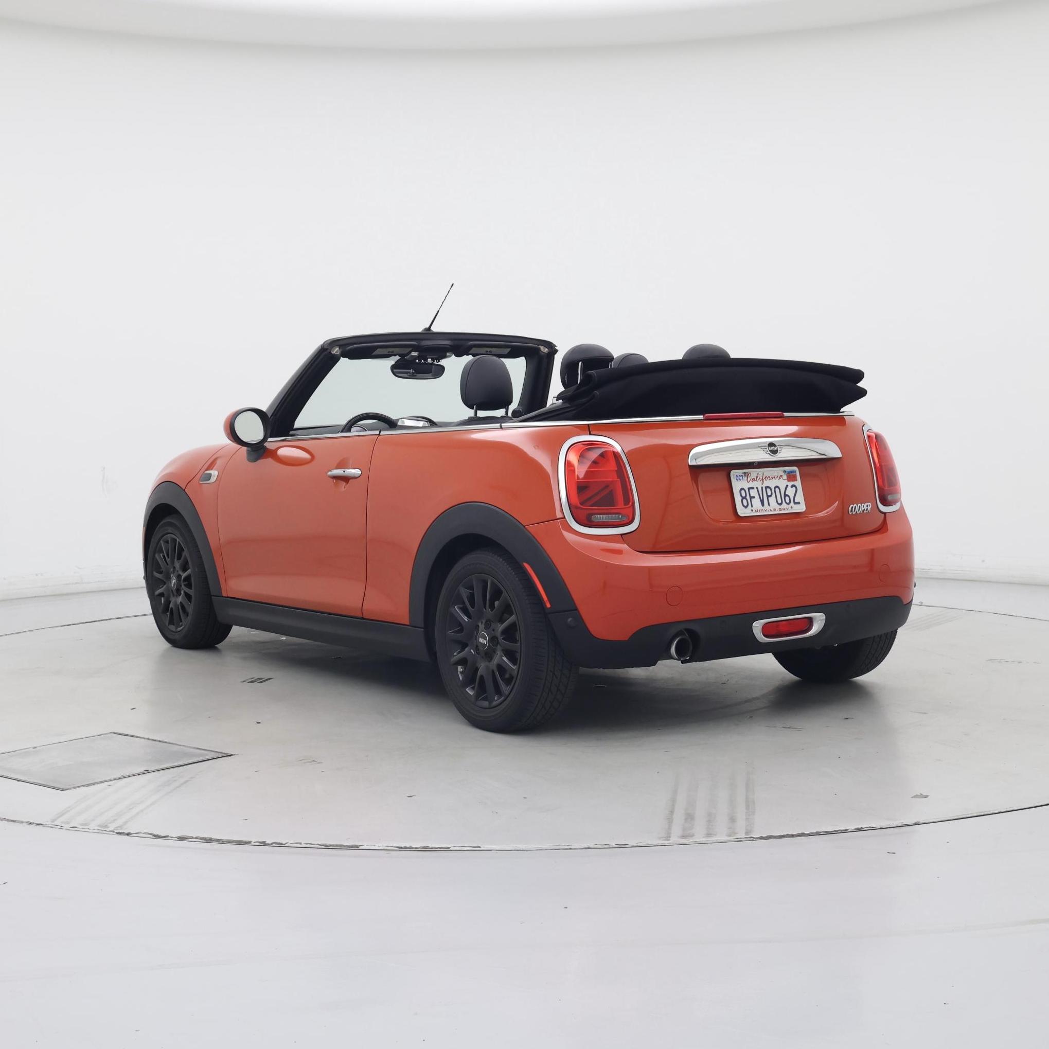 Thumbnail: 2019 MINI Cooper - 2