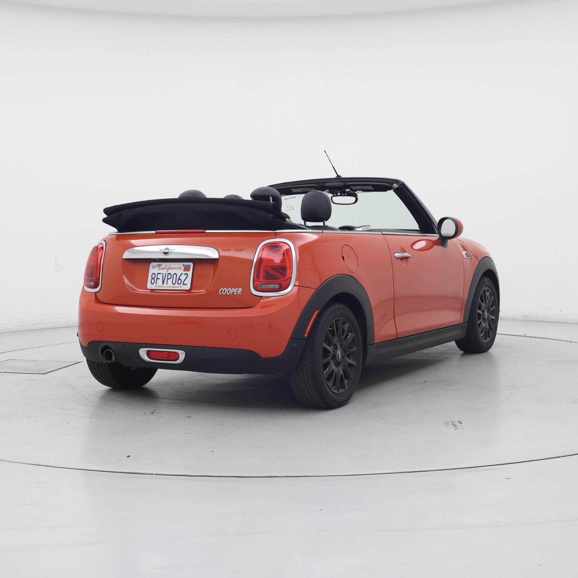 Thumbnail: 2019 MINI Cooper - 8