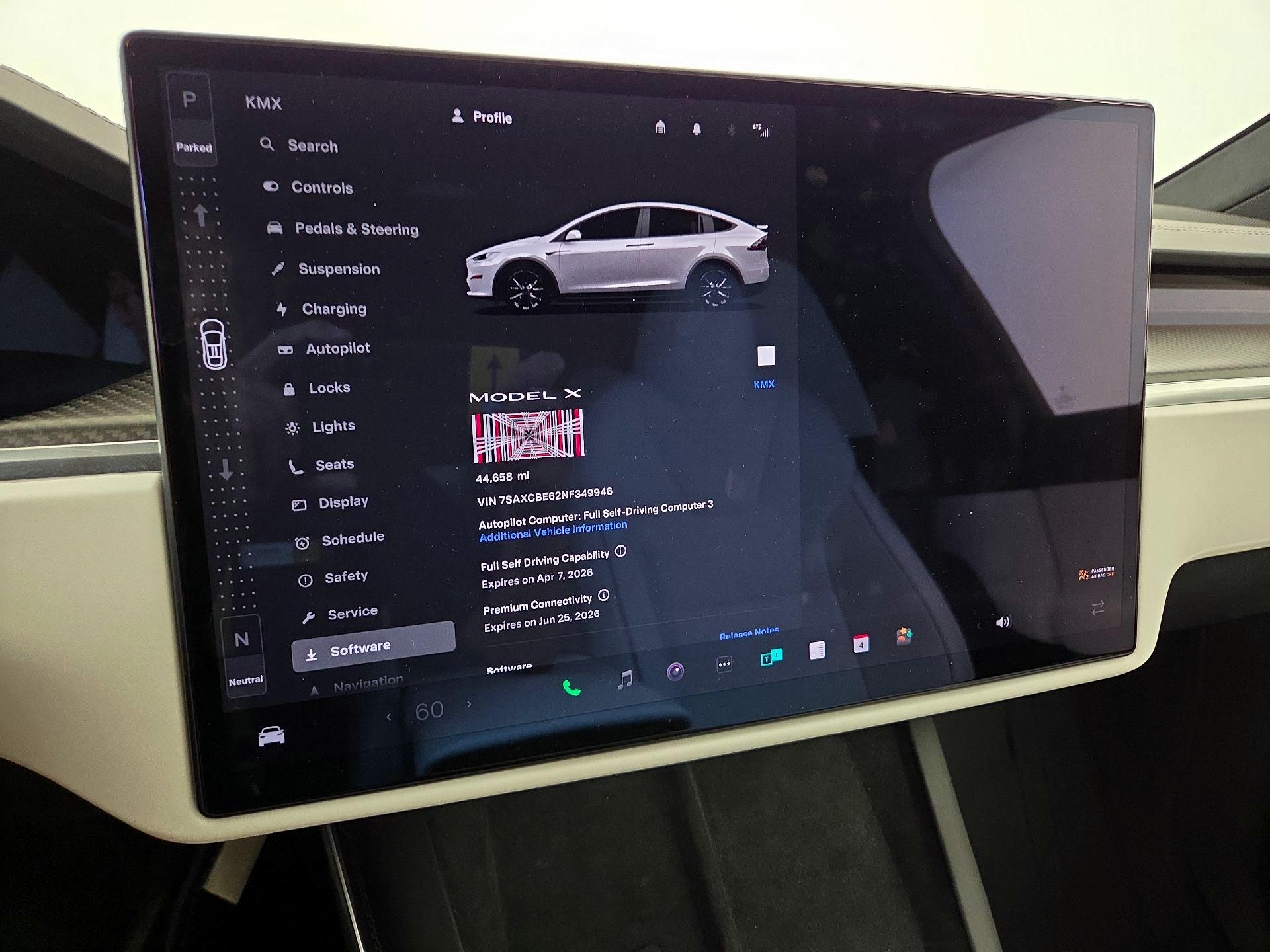 Thumbnail: 2022 Tesla Model X - 13