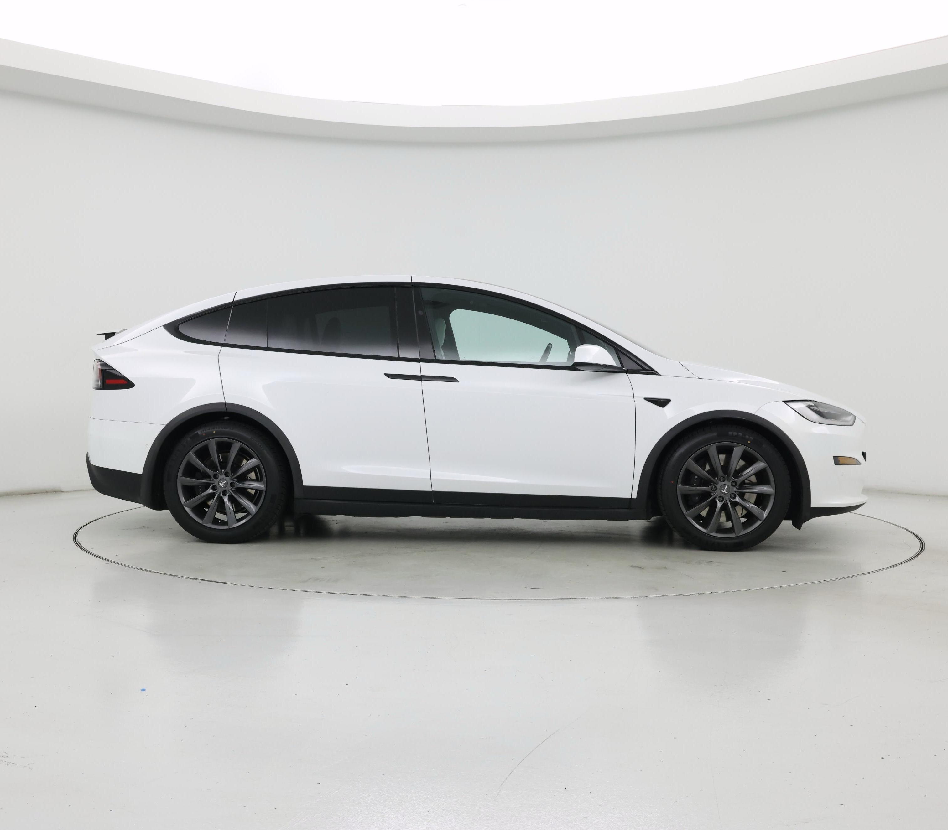 Thumbnail: 2022 Tesla Model X - 7