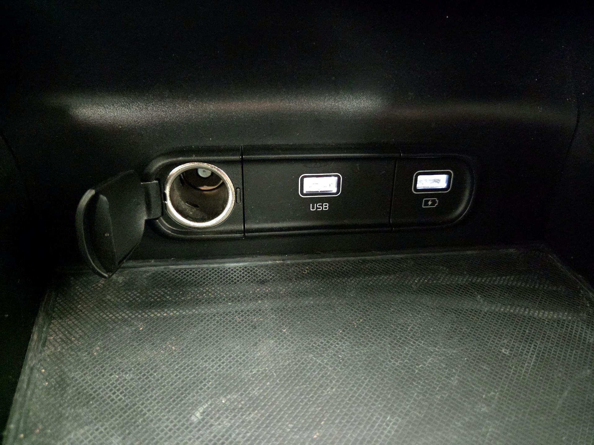 Thumbnail: 2023 Kia K5 - 19