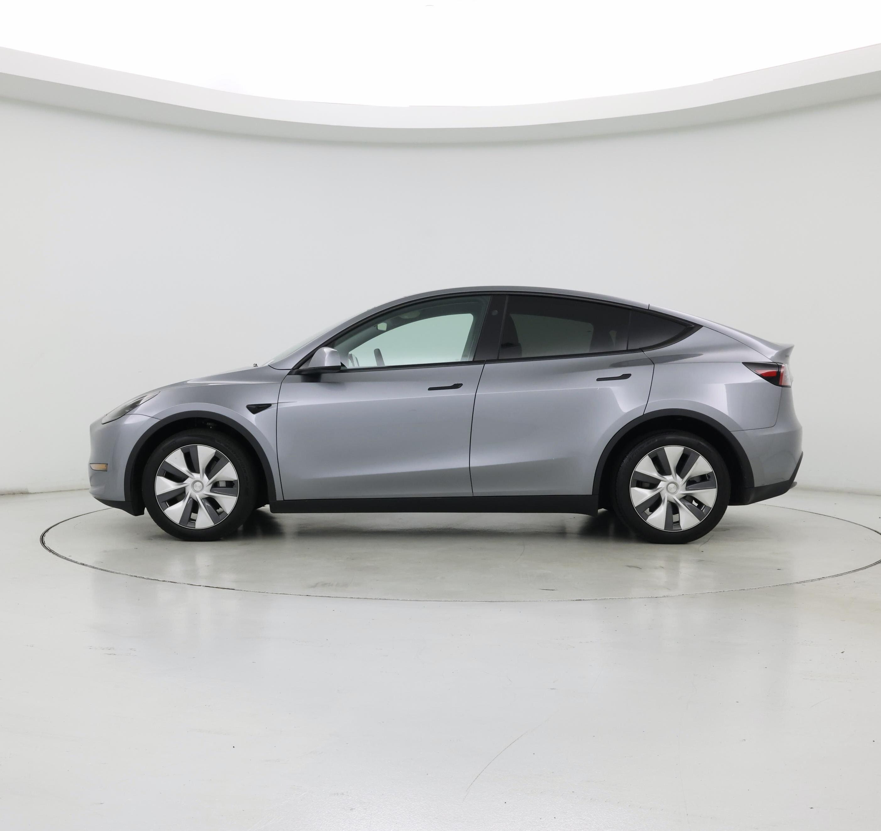 Thumbnail: 2024 Tesla Model Y - 3