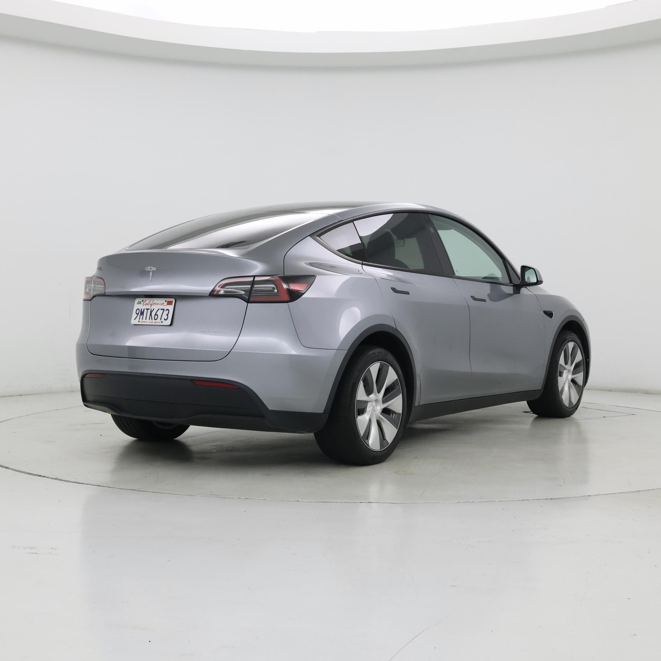 Thumbnail: 2024 Tesla Model Y - 8