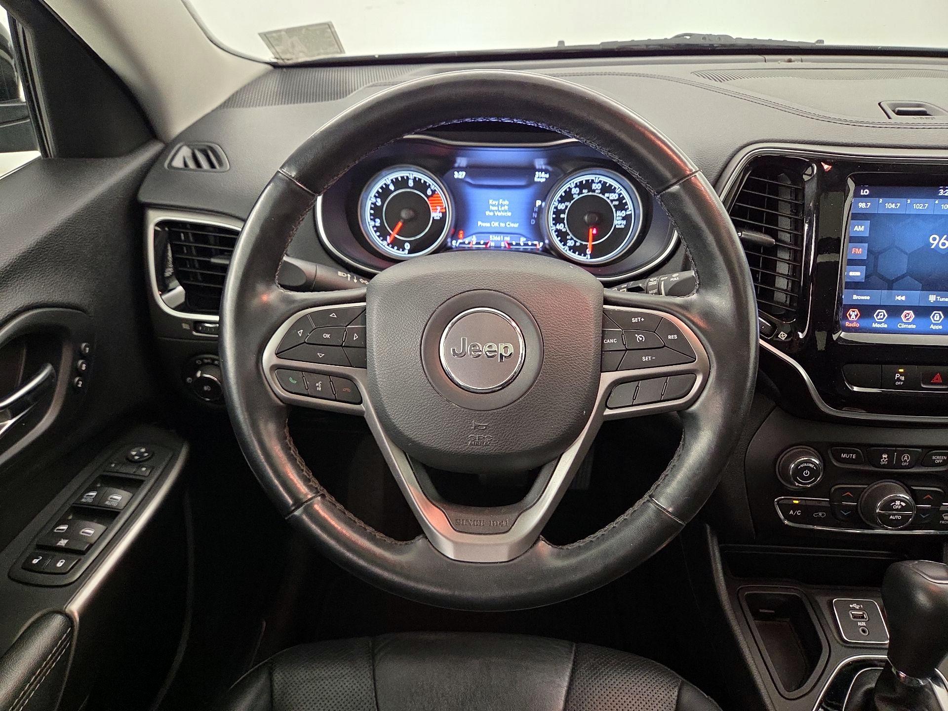 Thumbnail: 2020 Jeep Cherokee - 10