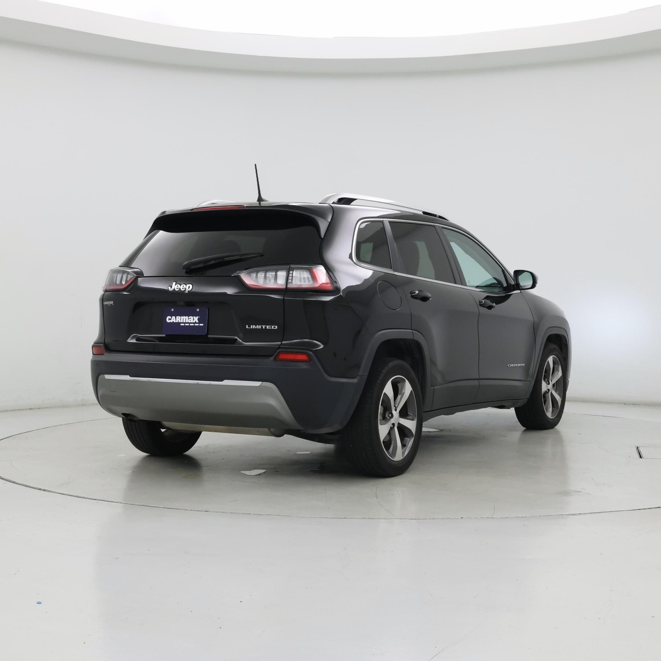 Thumbnail: 2020 Jeep Cherokee - 8