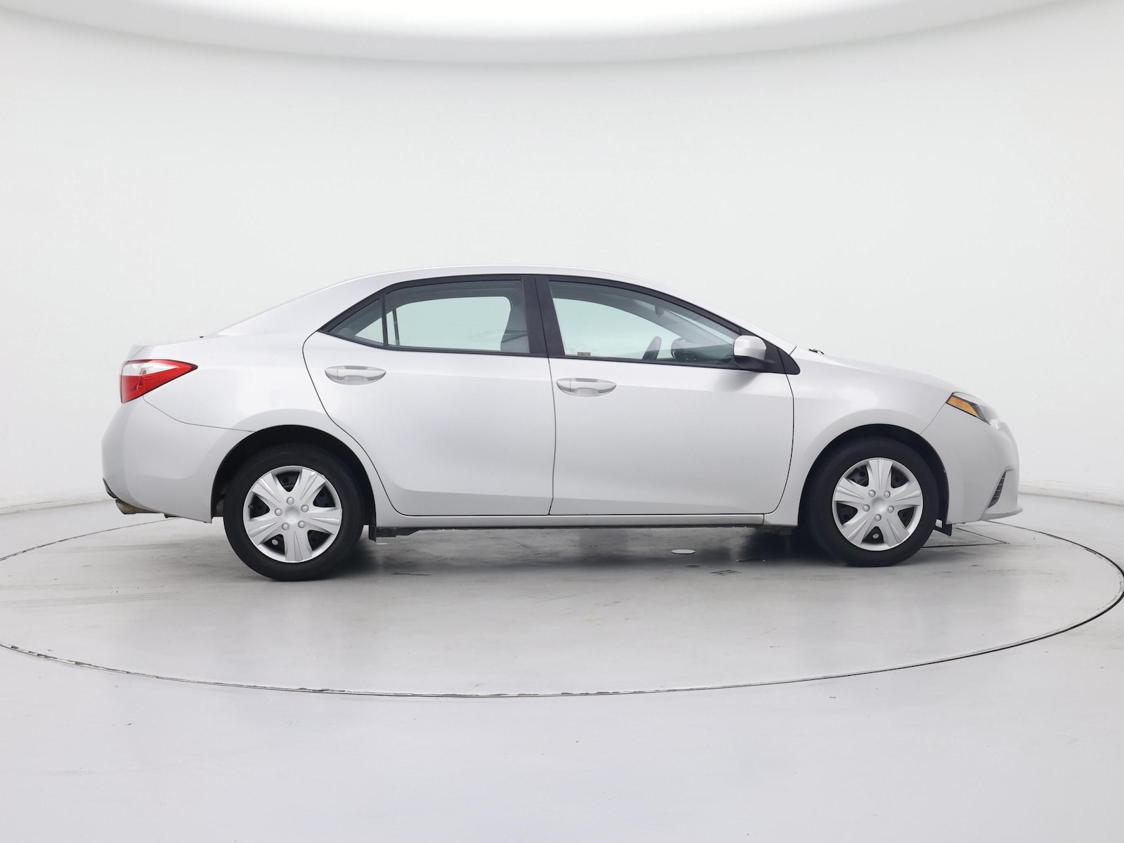 2016 Toyota Corolla LE - Photo 8