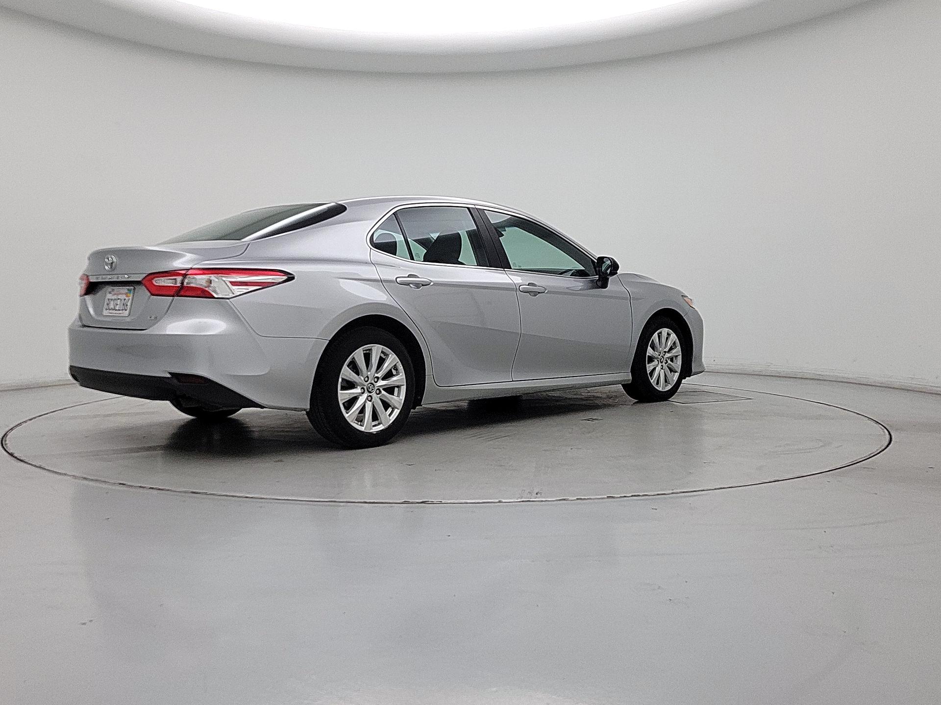 Thumbnail: 2018 Toyota Camry - 5