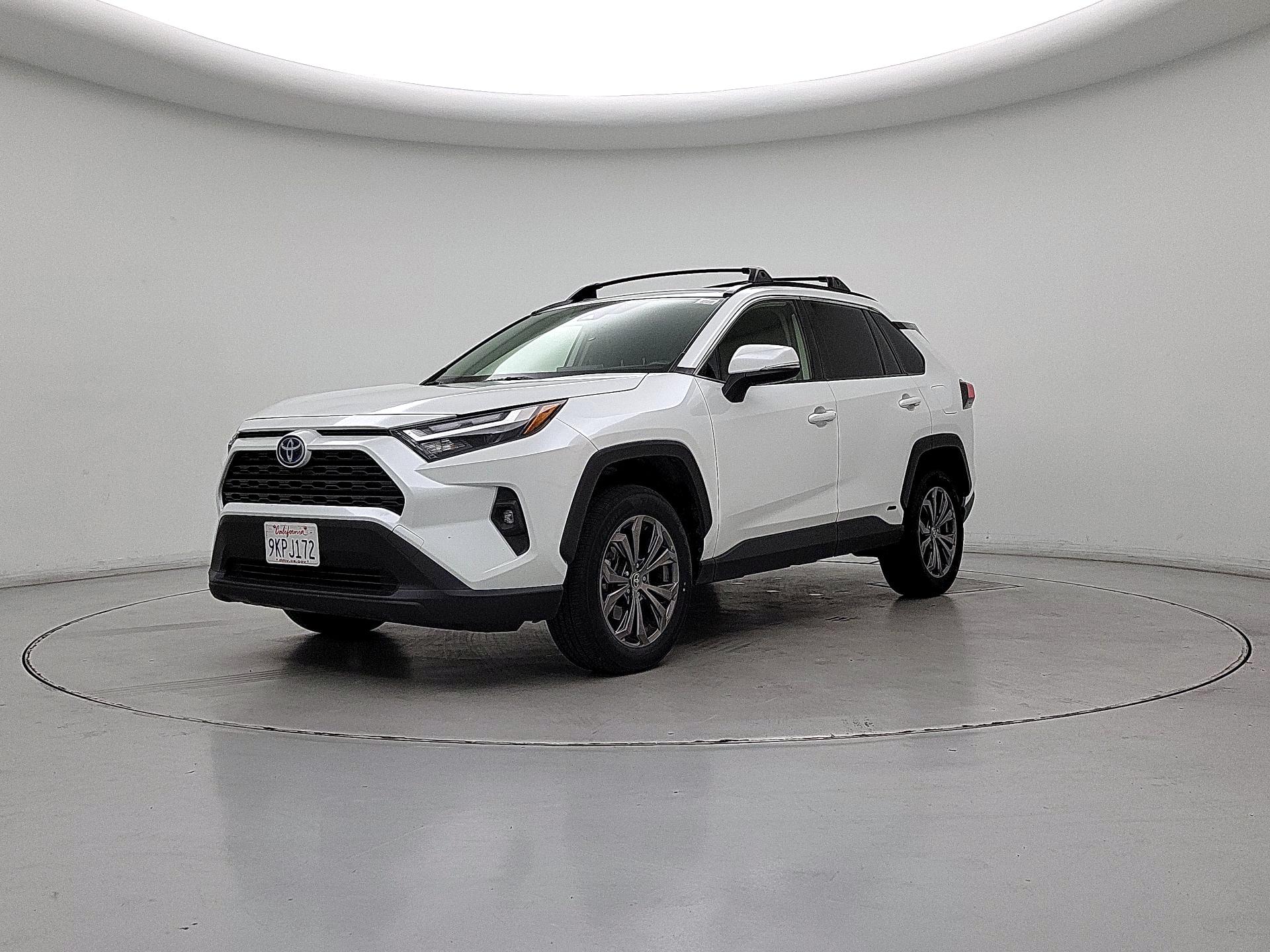 Thumbnail: 2024 Toyota RAV4 - 3
