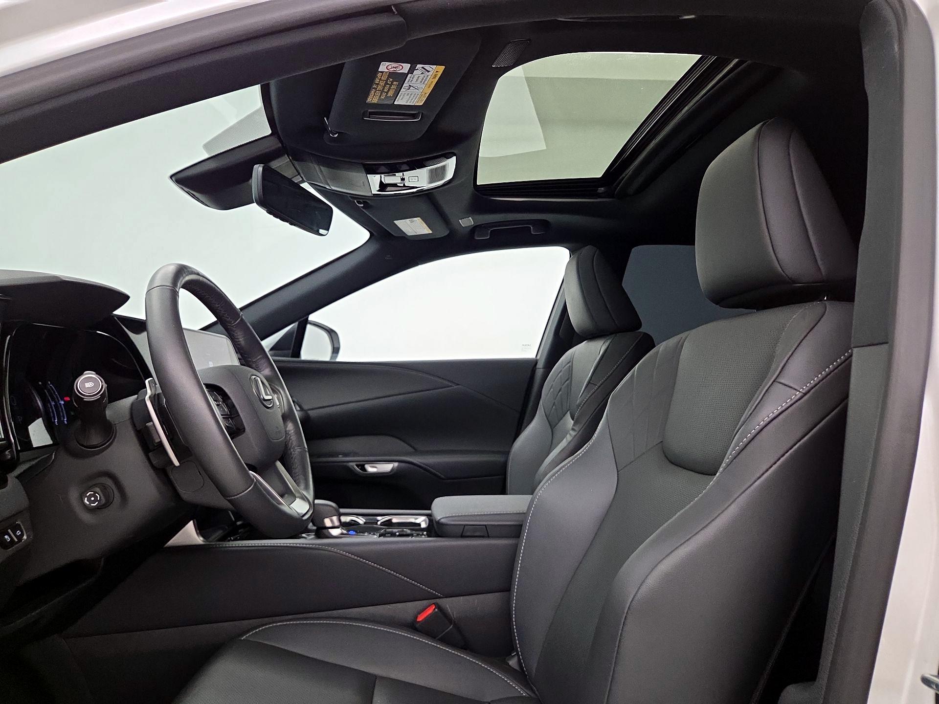 Thumbnail: 2024 Lexus RX - 19