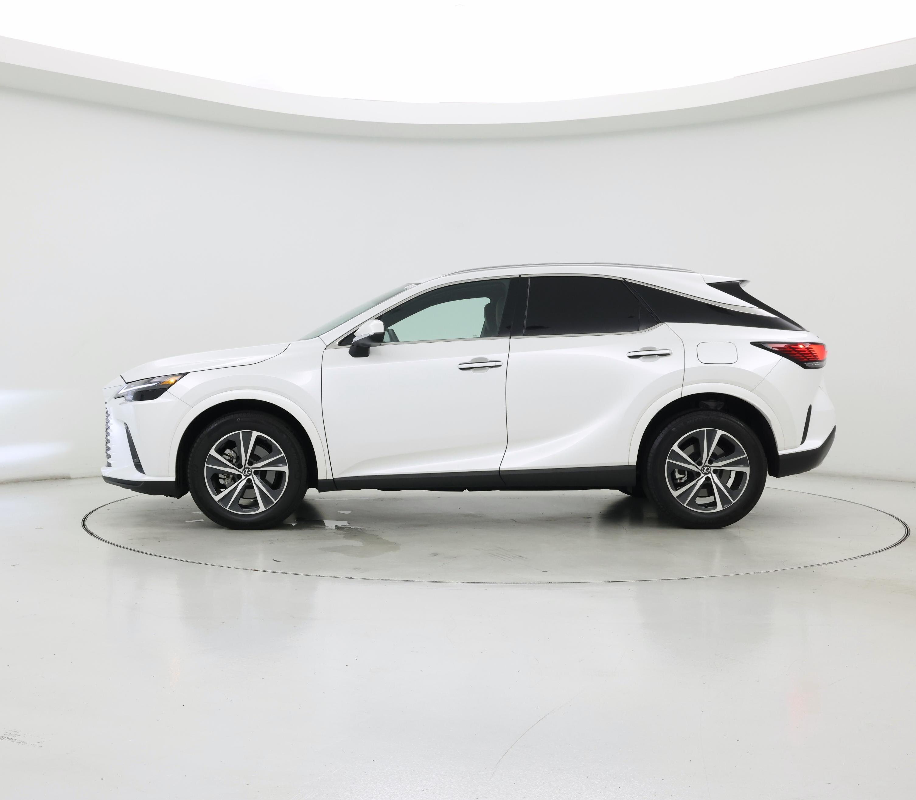 Thumbnail: 2024 Lexus RX - 3