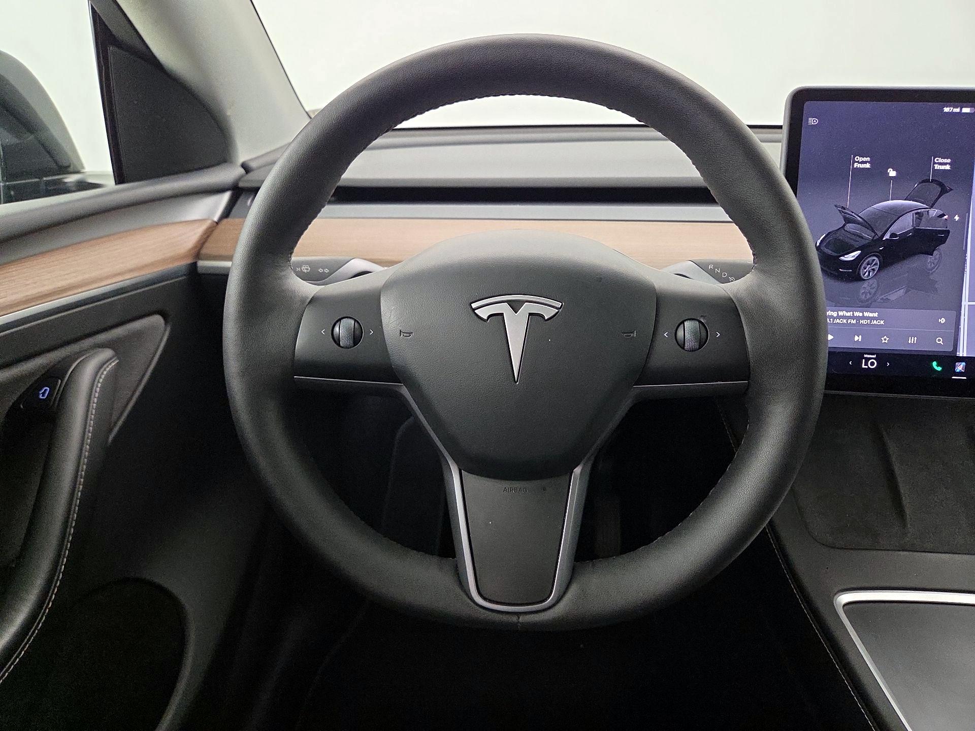 Thumbnail: 2024 Tesla Model Y - 10