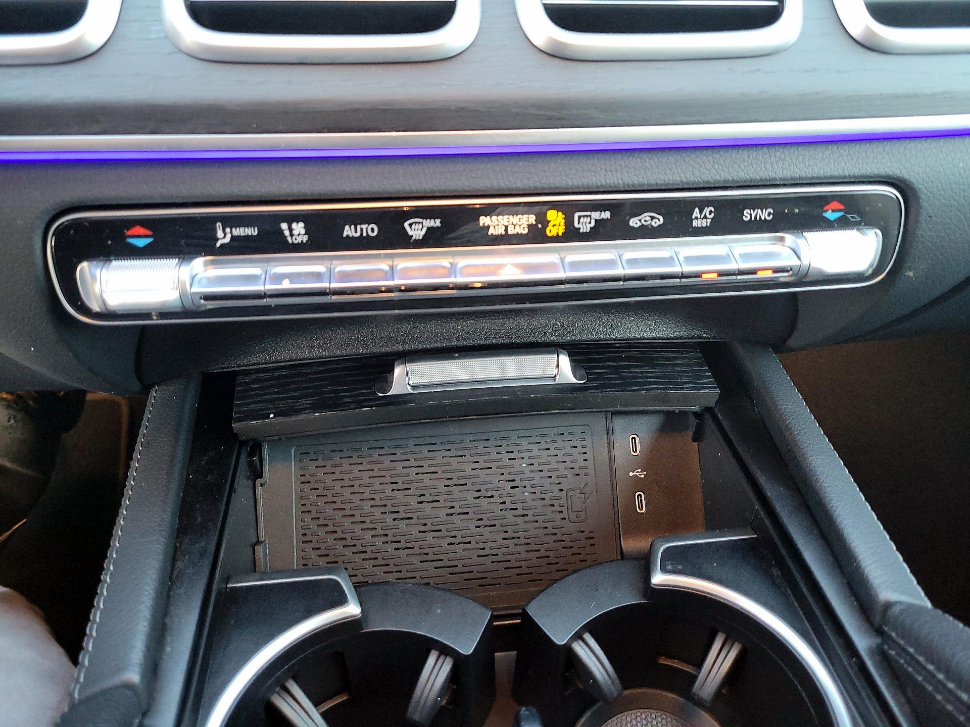 Thumbnail: 2025 Mercedes-Benz GLE - 17