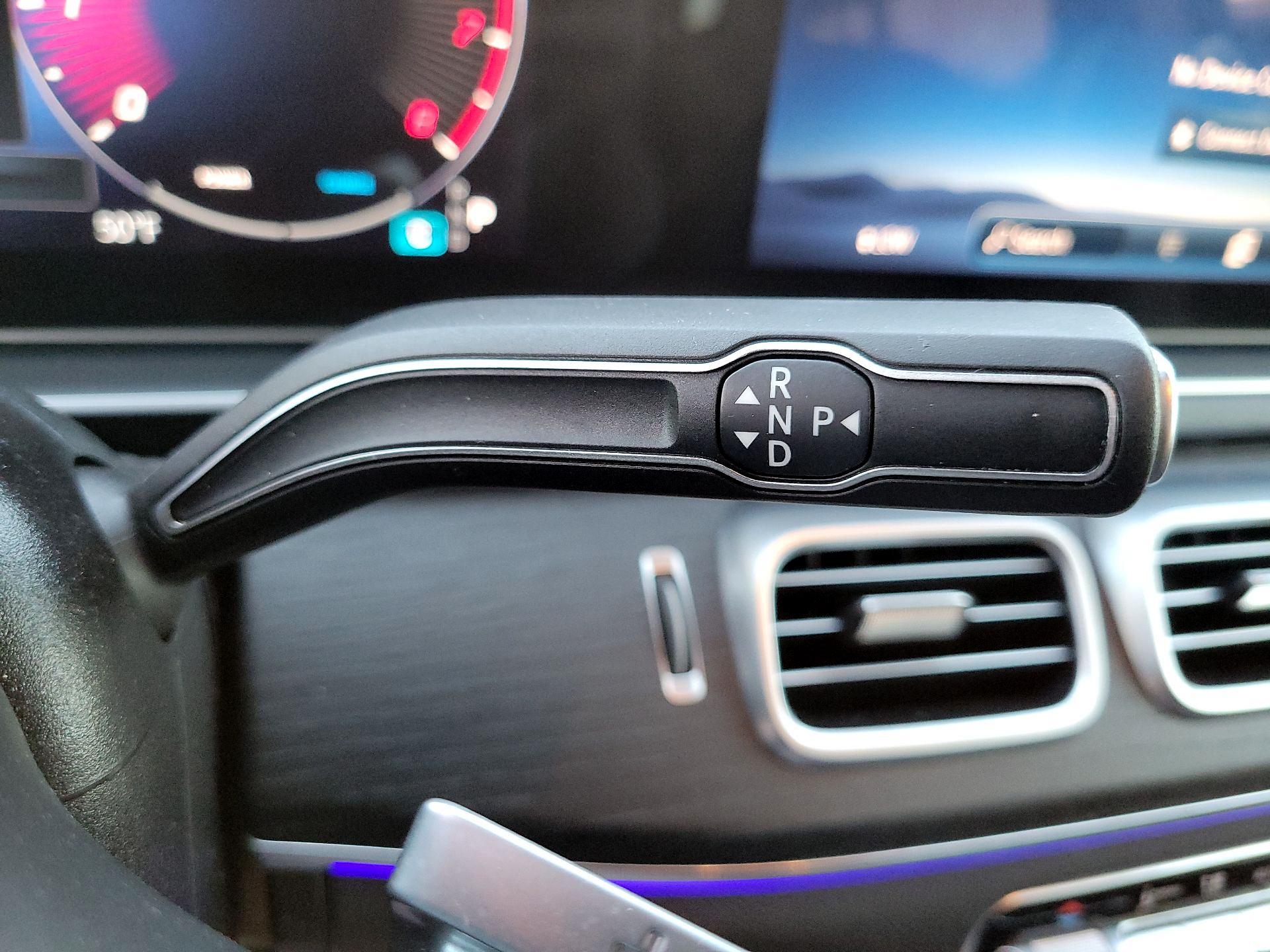 Thumbnail: 2025 Mercedes-Benz GLE - 18