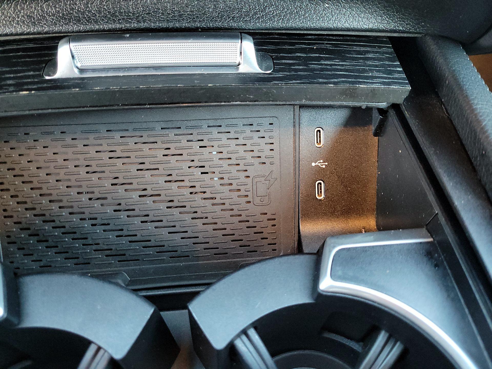 Thumbnail: 2025 Mercedes-Benz GLE - 19