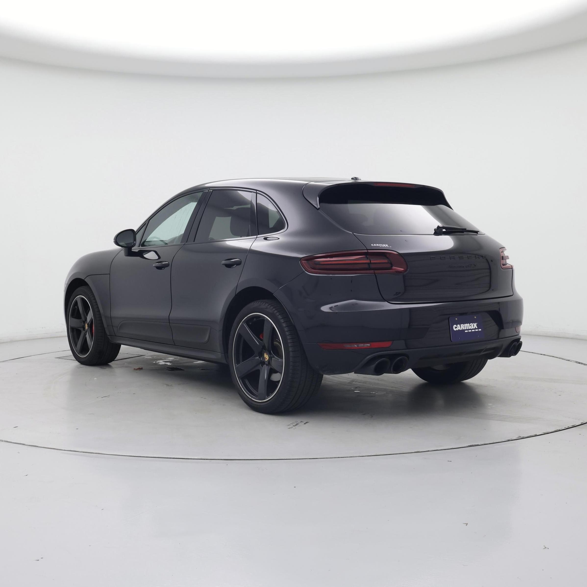 Thumbnail: 2017 Porsche Macan - 2