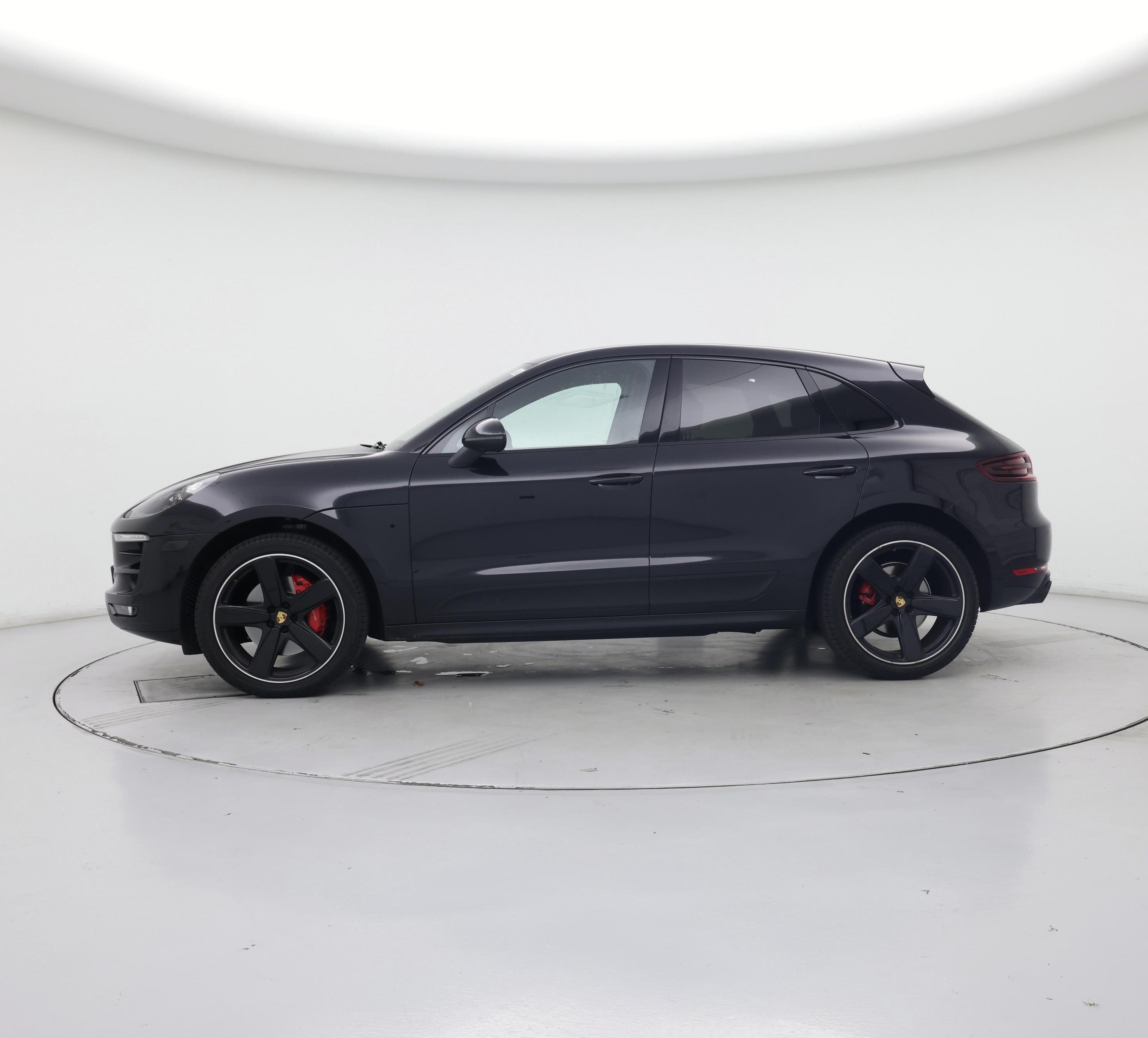 Thumbnail: 2017 Porsche Macan - 3