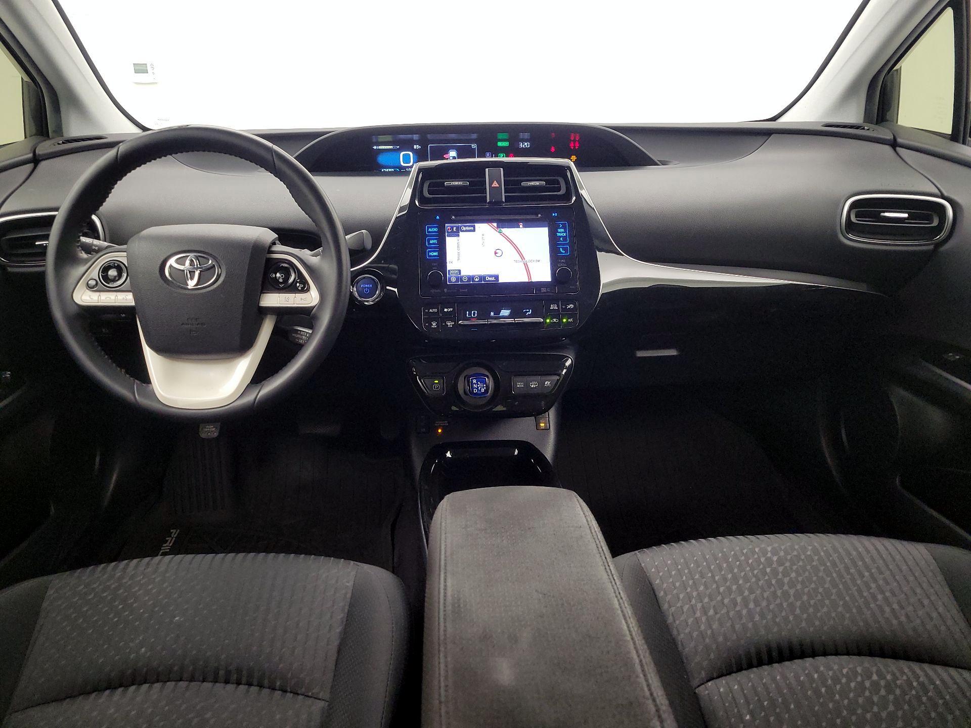 Thumbnail: 2019 Toyota Prius Prime - 8