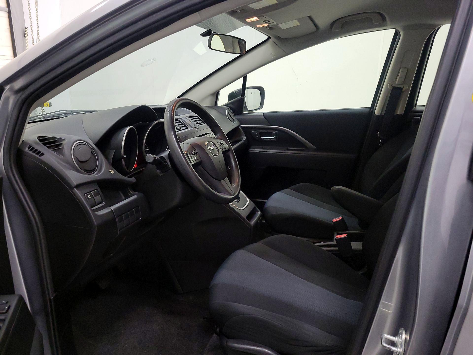 Thumbnail: 2014 Mazda Mazda5 - 11