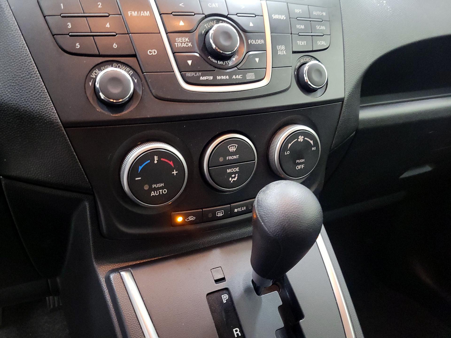 Thumbnail: 2014 Mazda Mazda5 - 15