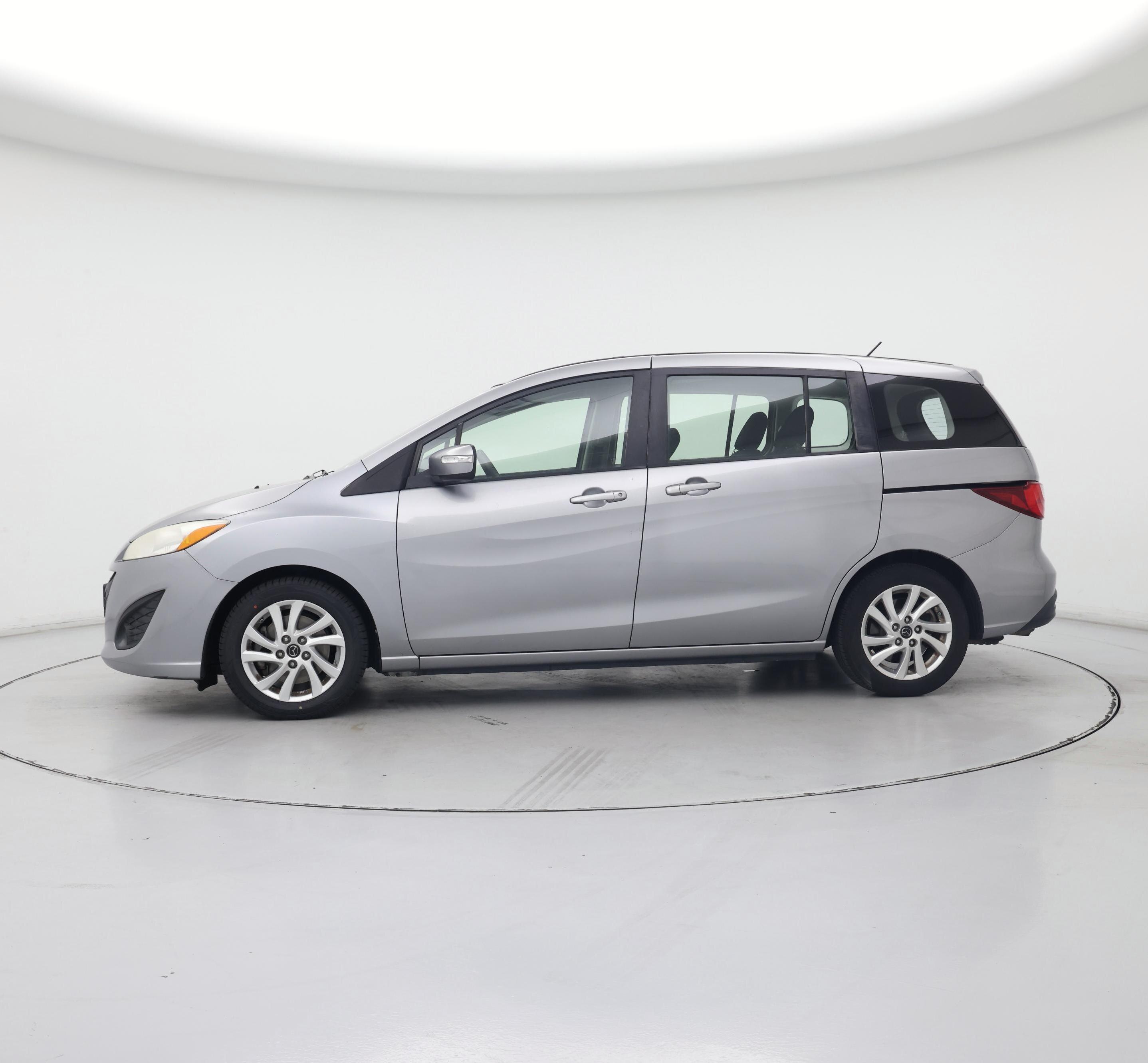 Thumbnail: 2014 Mazda Mazda5 - 3