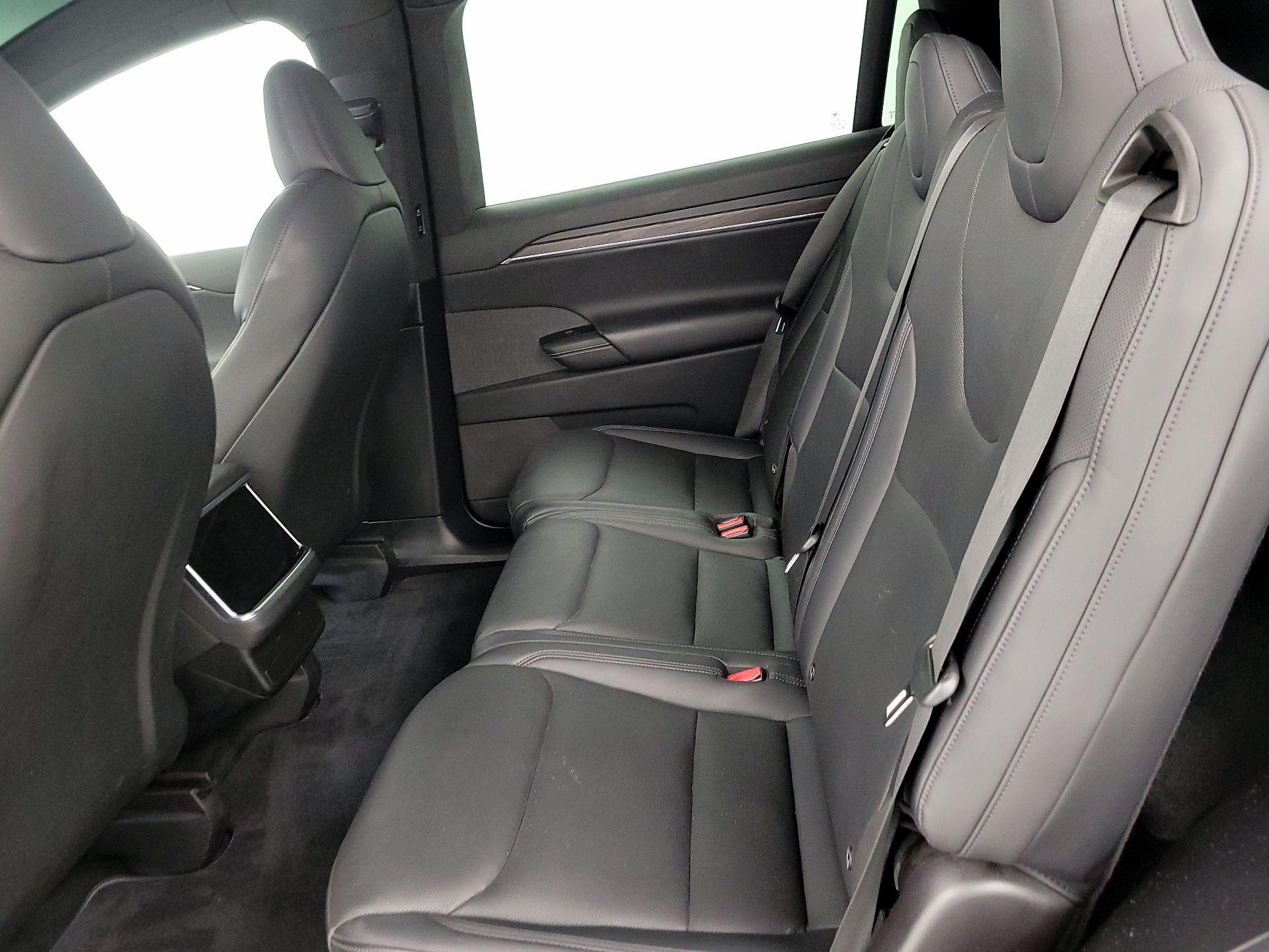 Thumbnail: 2022 Tesla Model X - 18