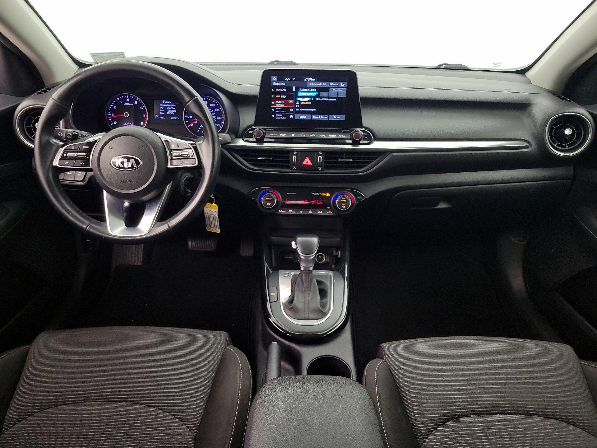 Thumbnail: 2019 Kia Forte - 9