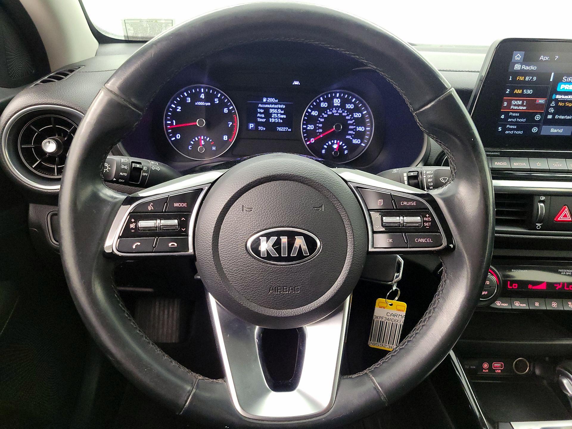 Thumbnail: 2019 Kia Forte - 10