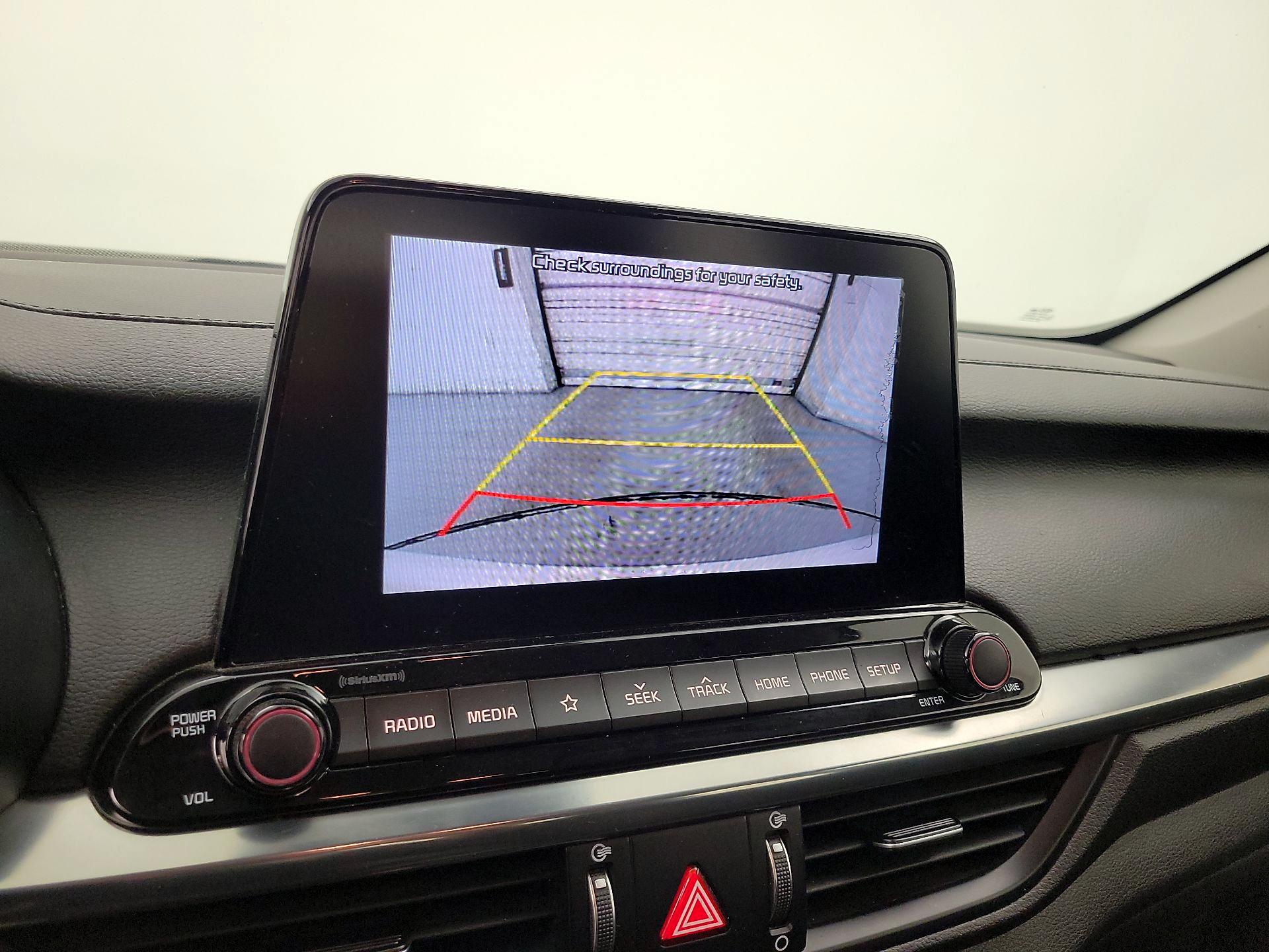 Thumbnail: 2019 Kia Forte - 14