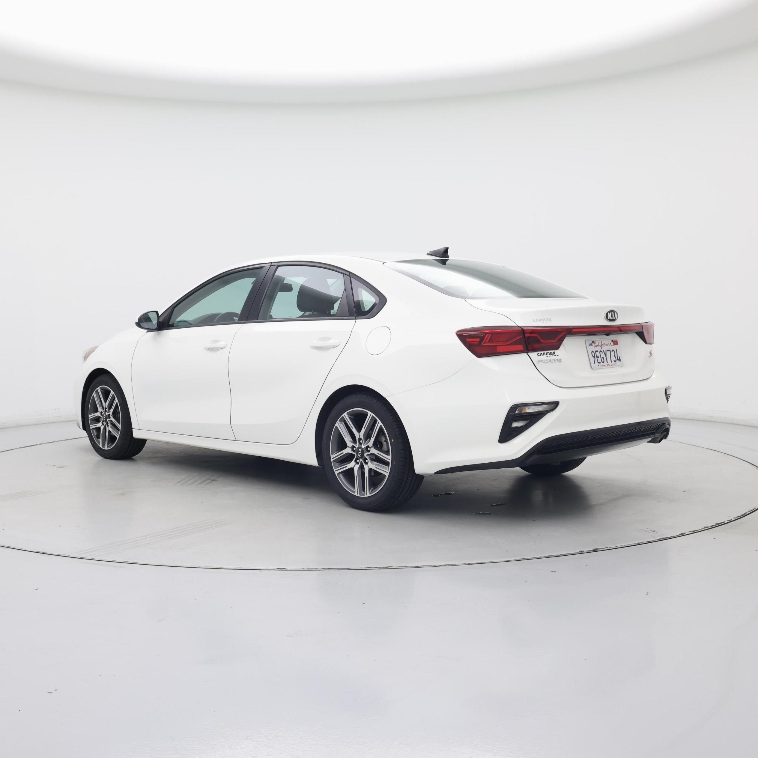 Thumbnail: 2019 Kia Forte - 2