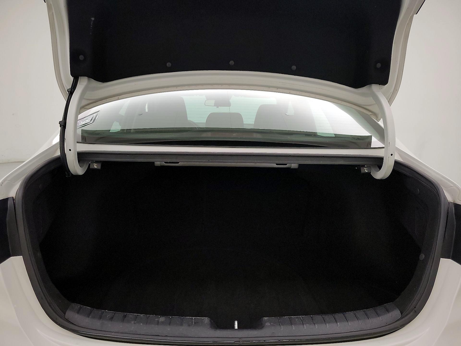 Thumbnail: 2019 Kia Forte - 20