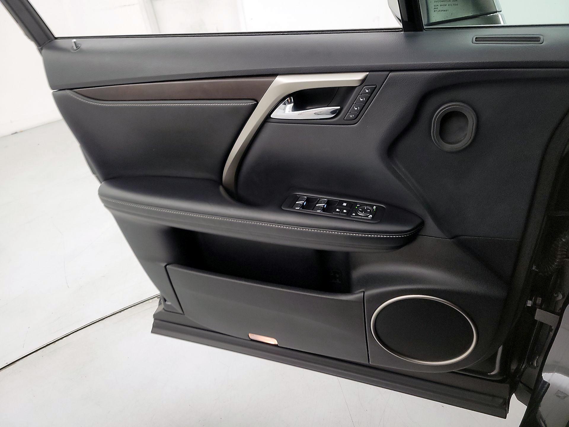 Thumbnail: 2021 Lexus RX - 12