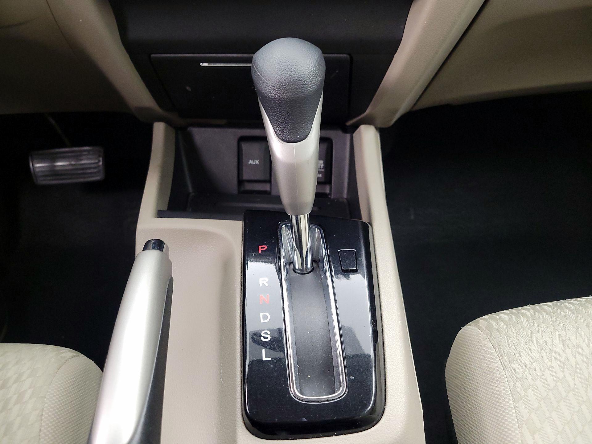 Thumbnail: 2015 Honda Civic - 17