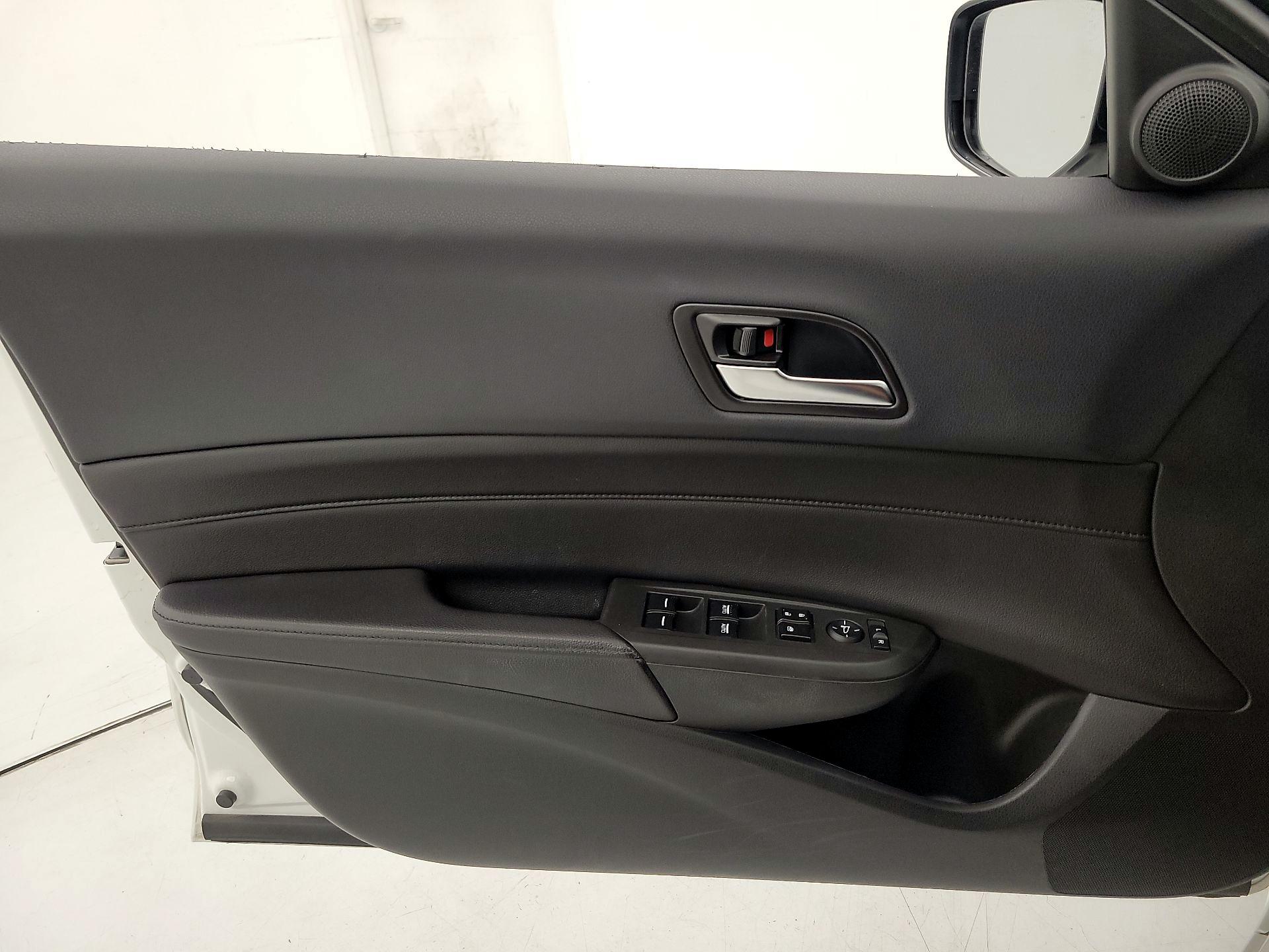 Thumbnail: 2020 Acura ILX - 12