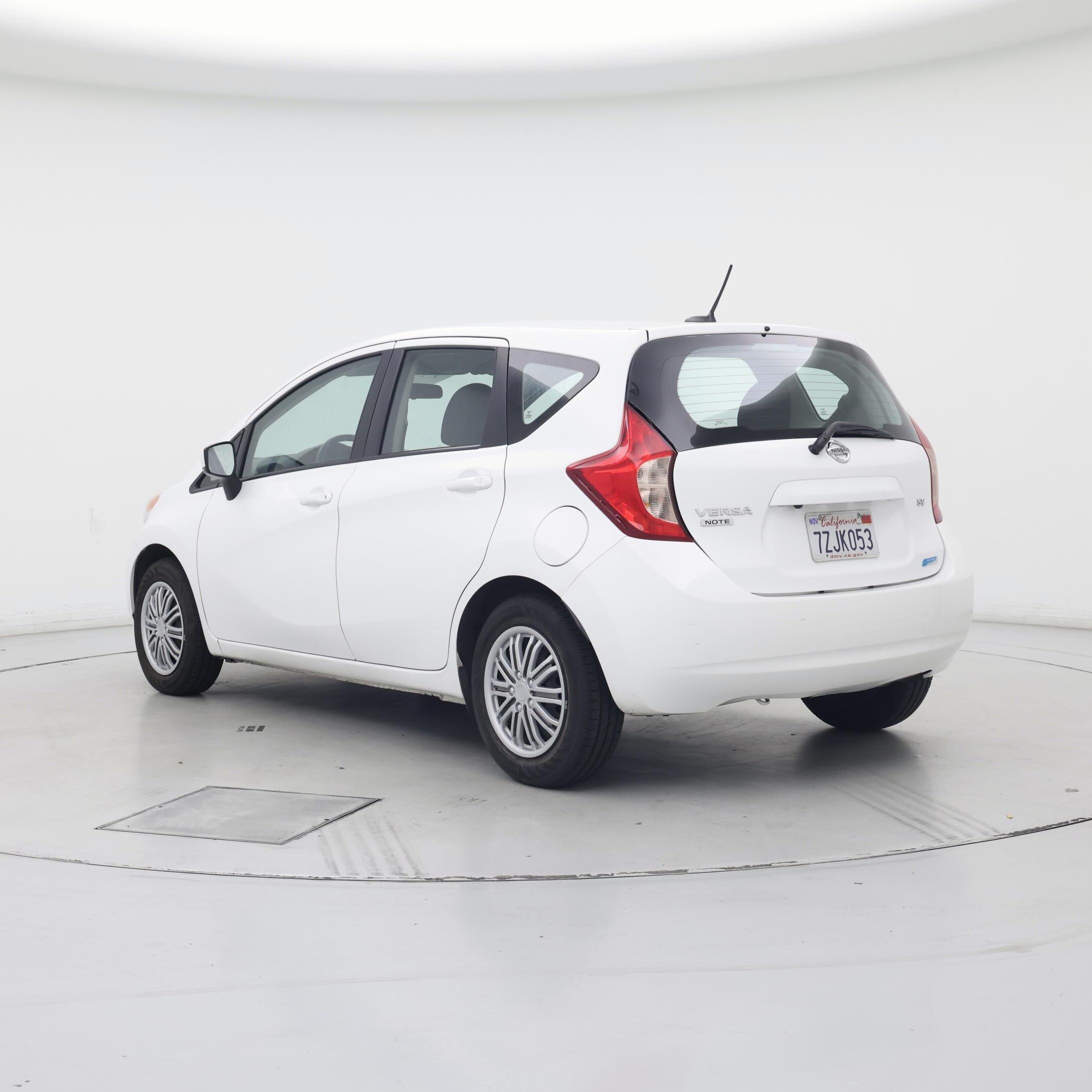 Thumbnail: 2016 Nissan Versa Note - 2