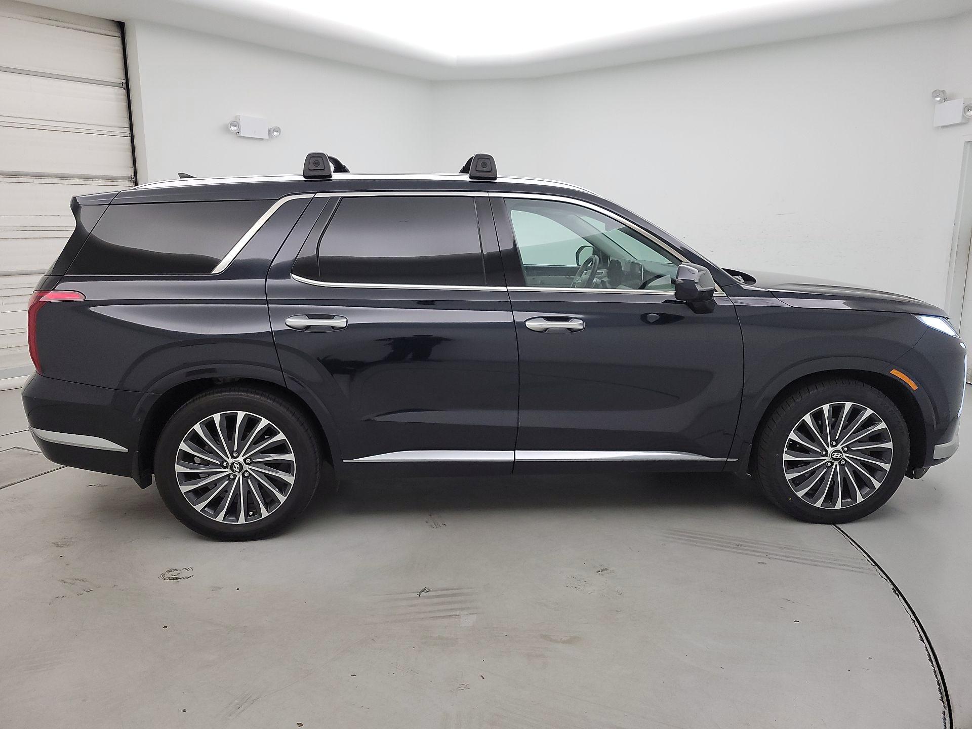 Thumbnail: 2023 Hyundai Palisade - 4