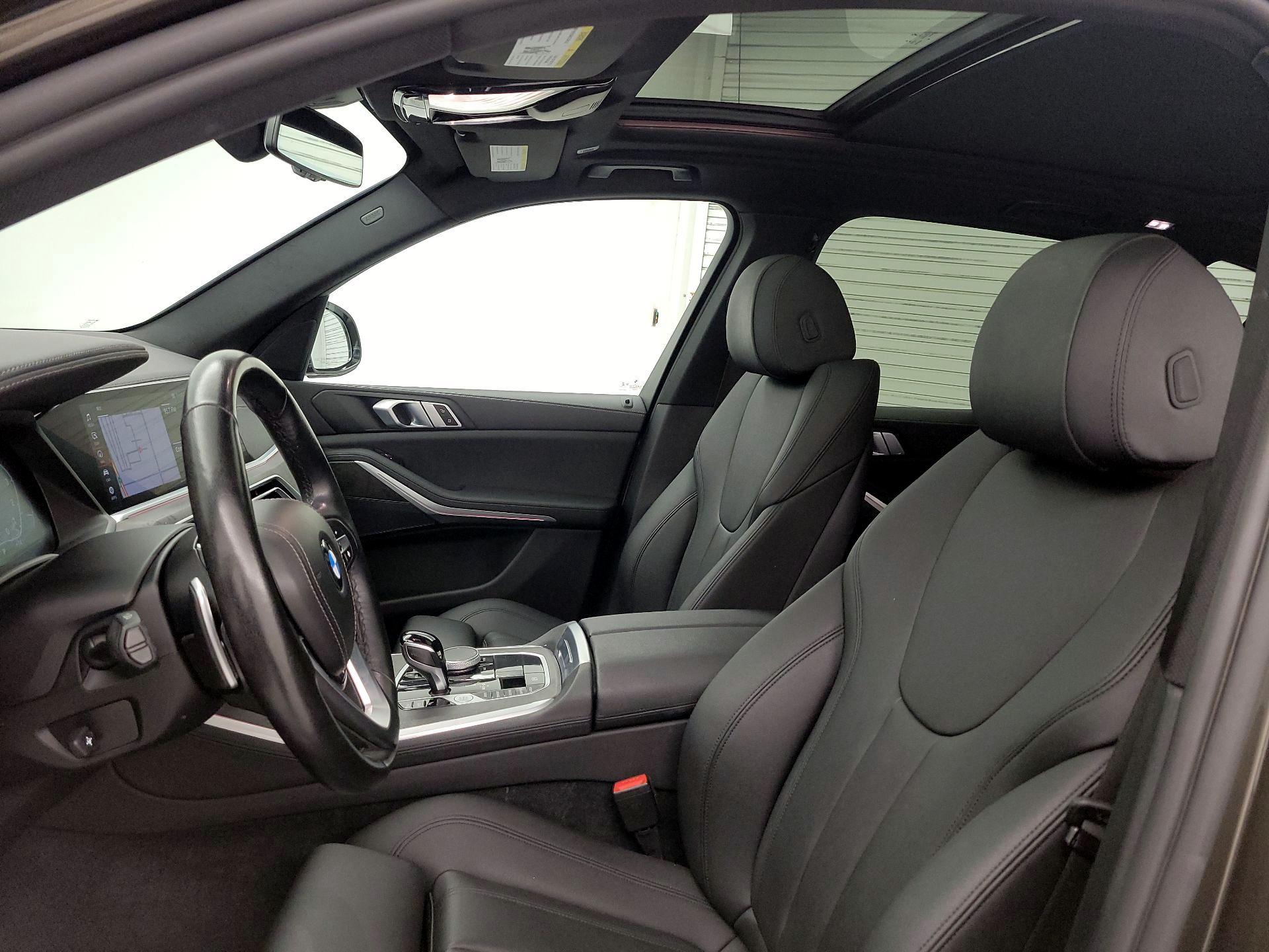 Thumbnail: 2022 BMW X5 - 20