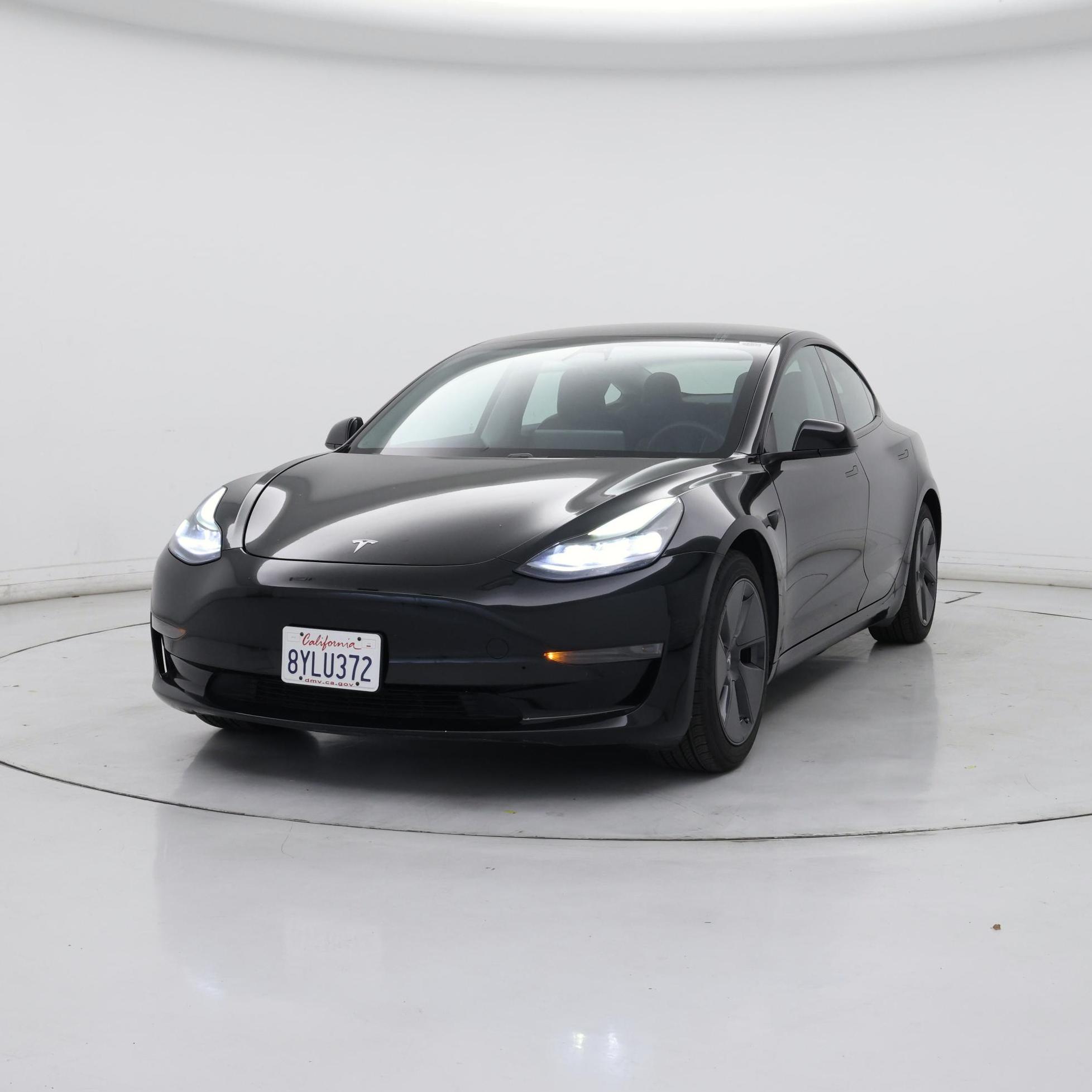 Thumbnail: 2021 Tesla Model 3 - 4