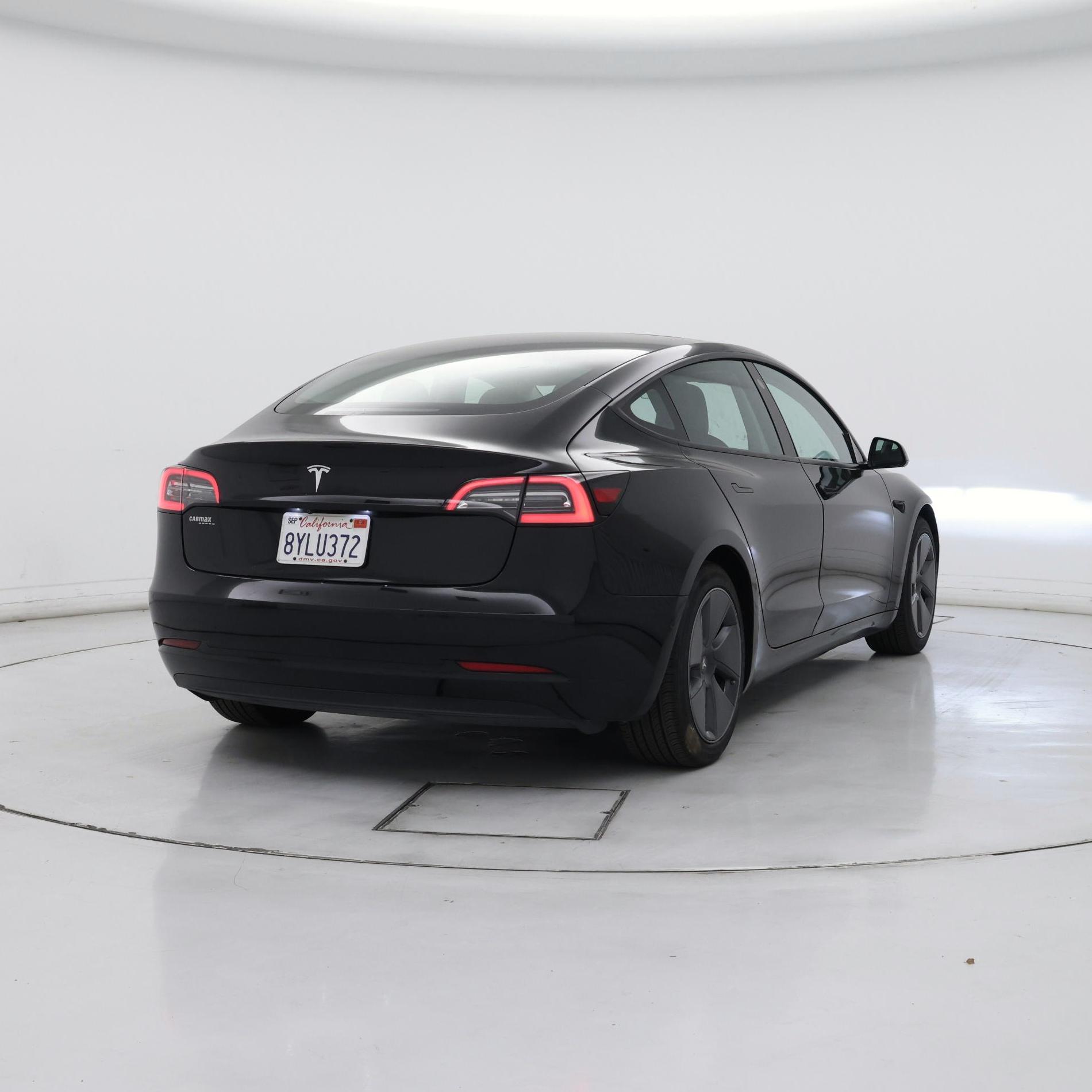 Thumbnail: 2021 Tesla Model 3 - 8